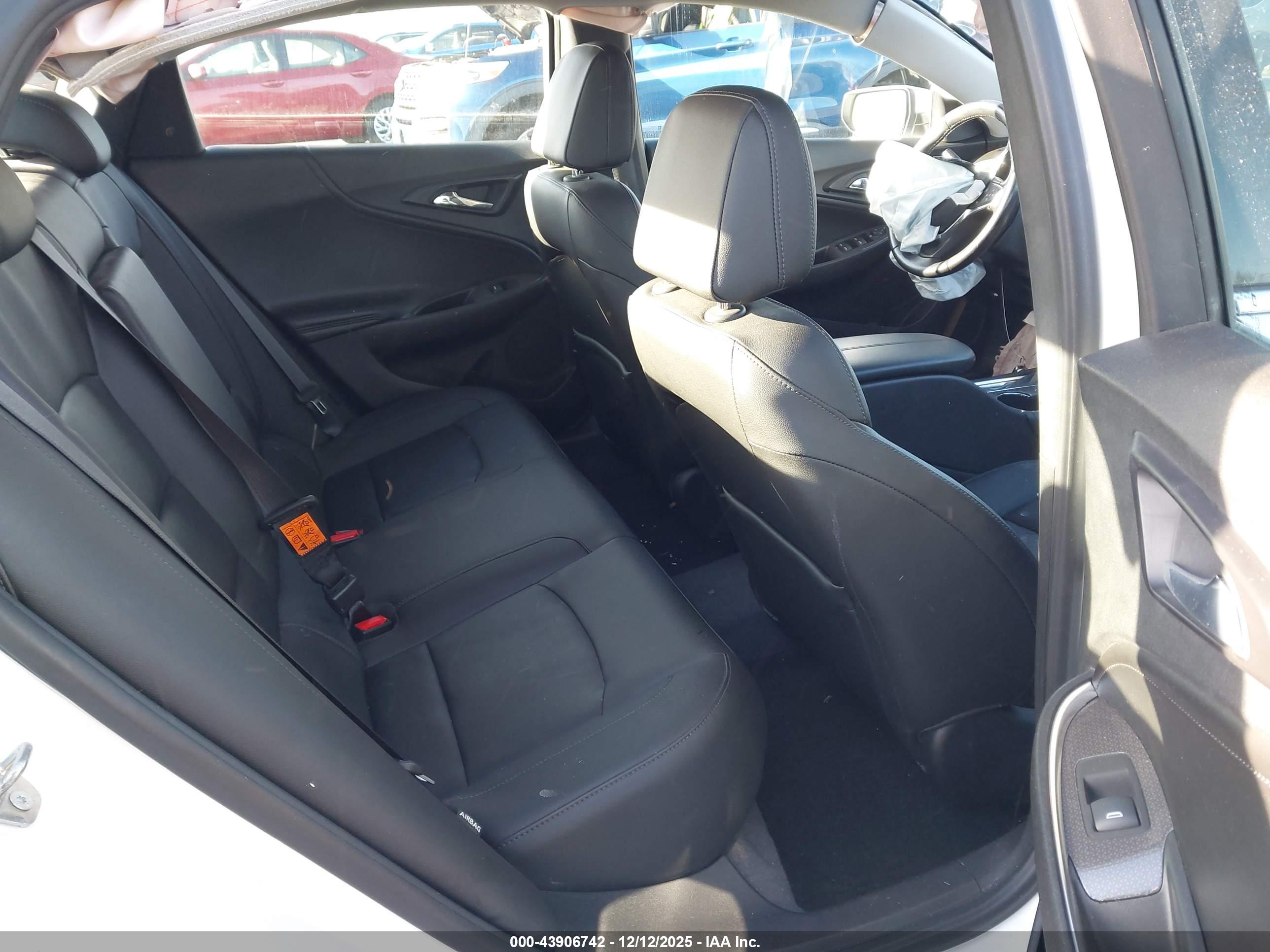 CHEVROLET MALIBU image 8