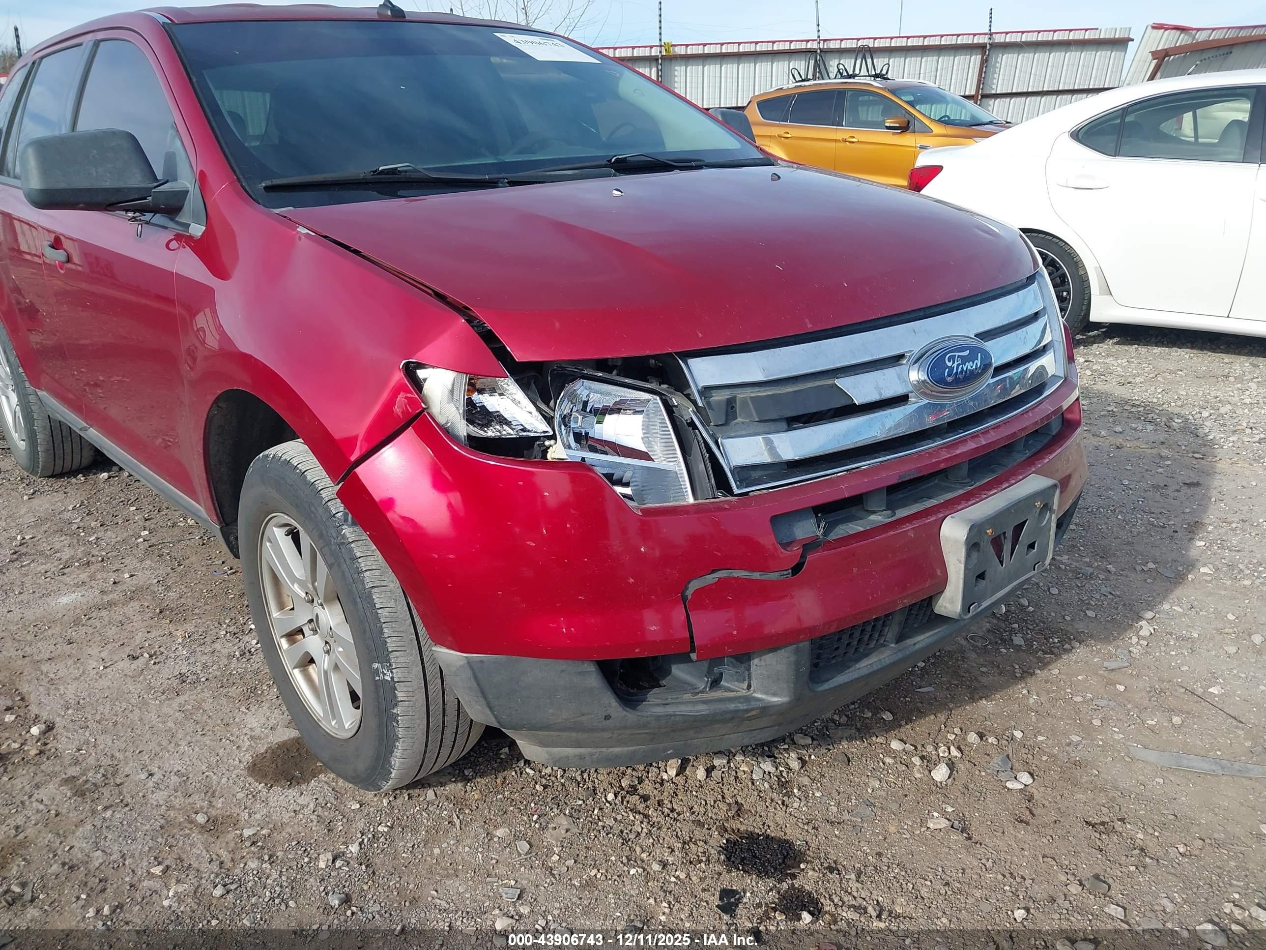 FORD EDGE image 6