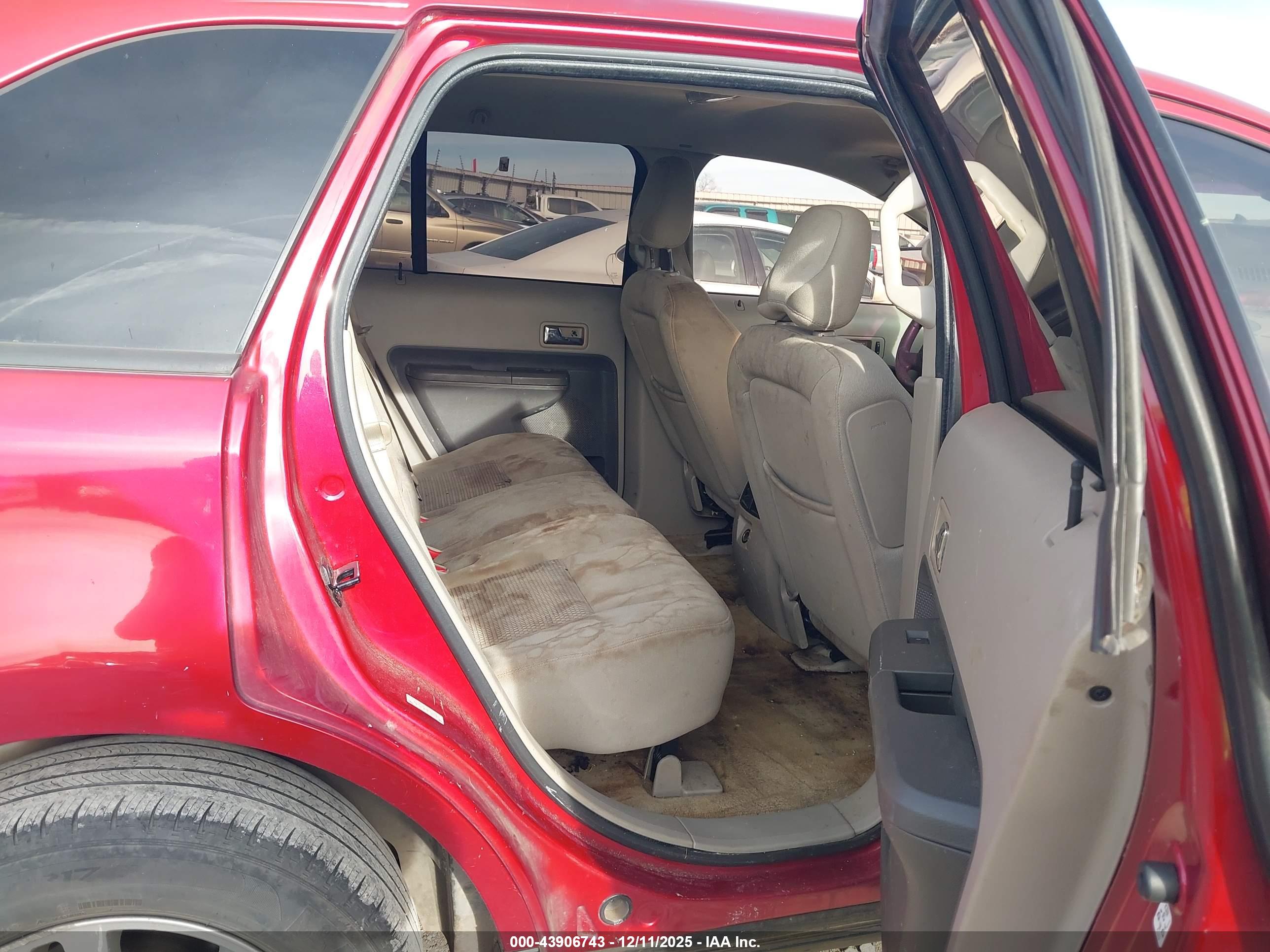 FORD EDGE image 8