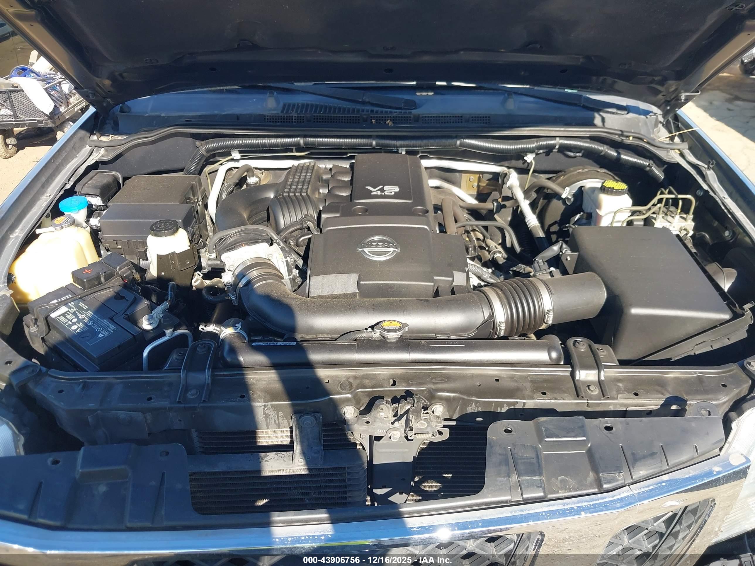 NISSAN FRONTIER image 10