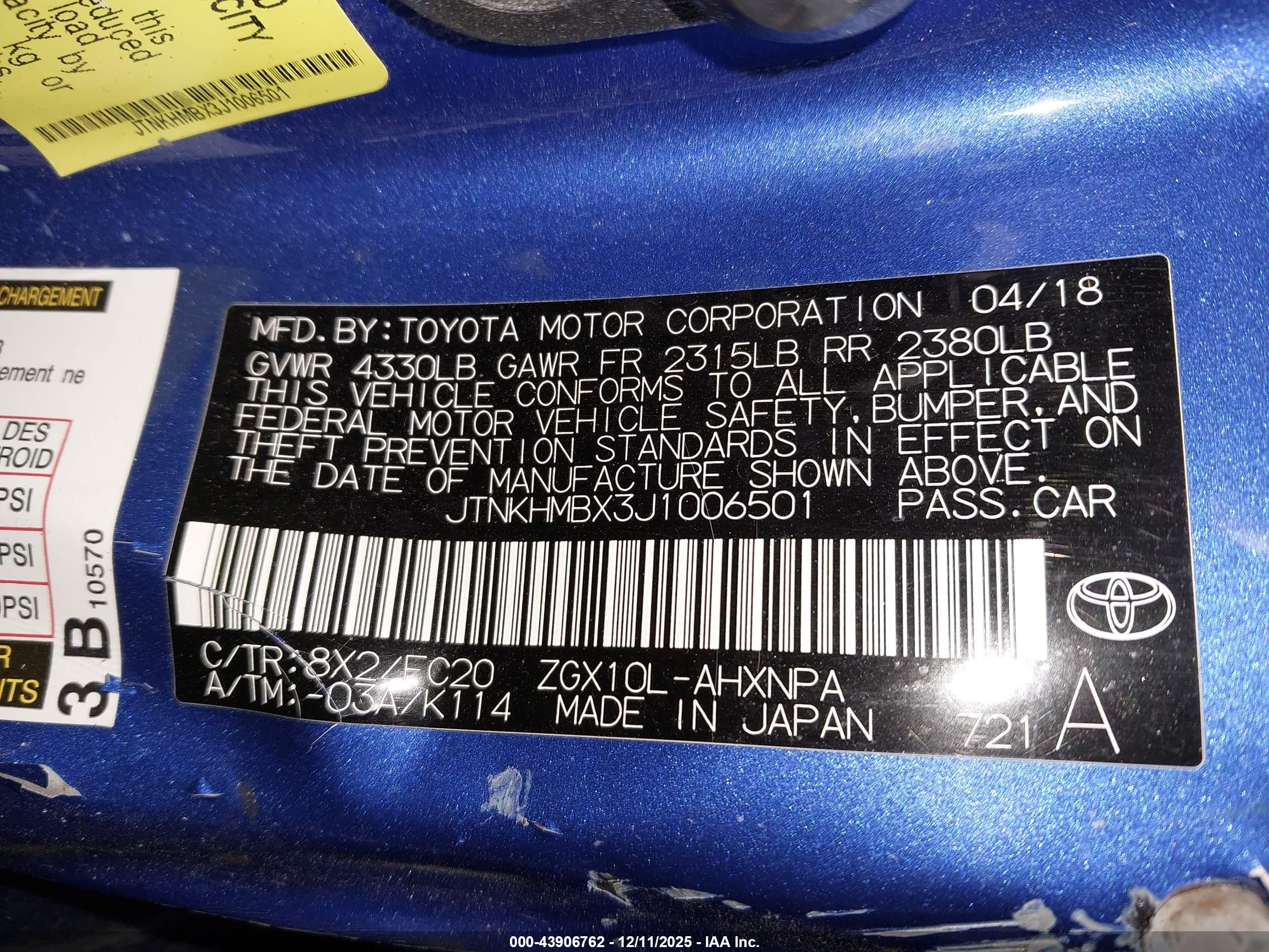 TOYOTA C-HR image 9