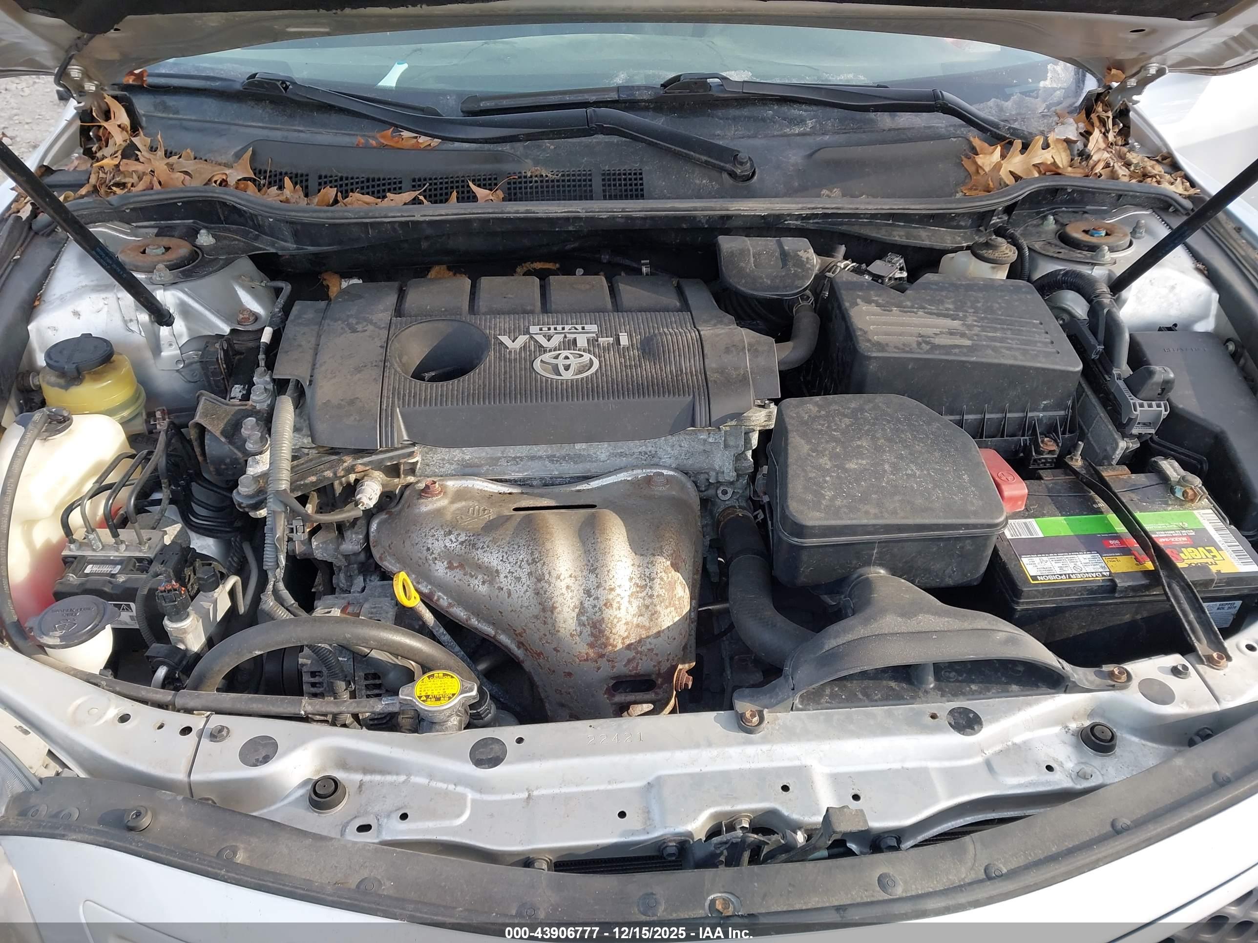 TOYOTA CAMRY image 10