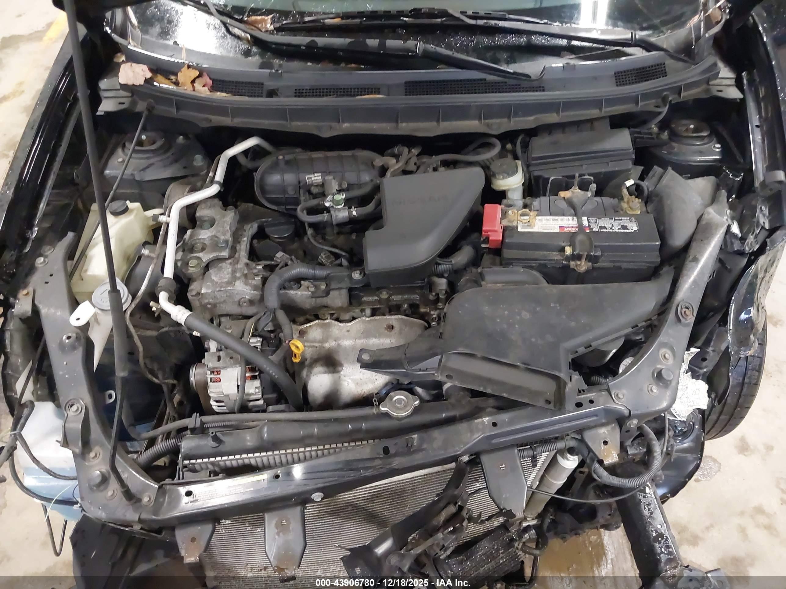 NISSAN ROGUE image 10