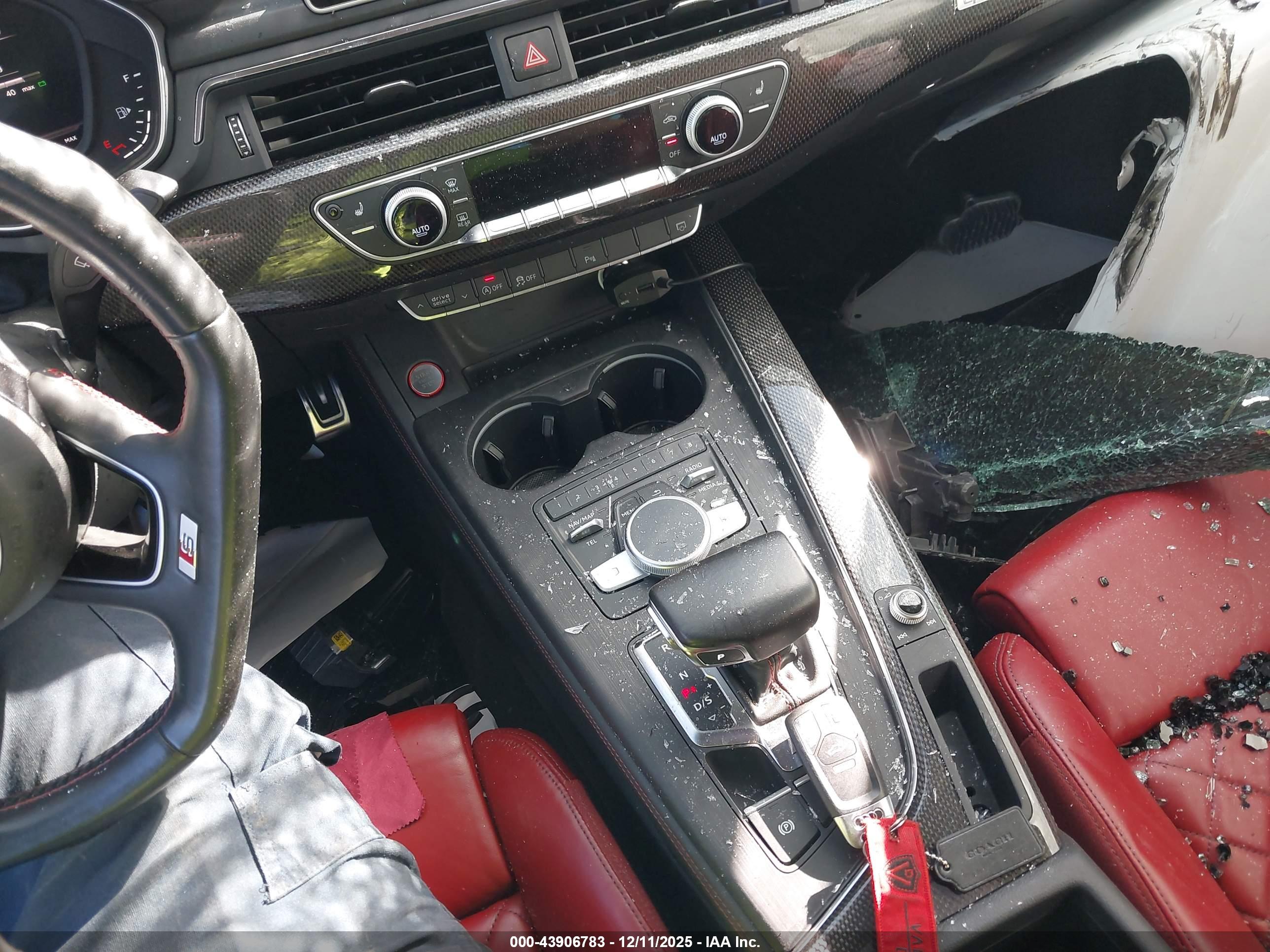 AUDI S5 image 11