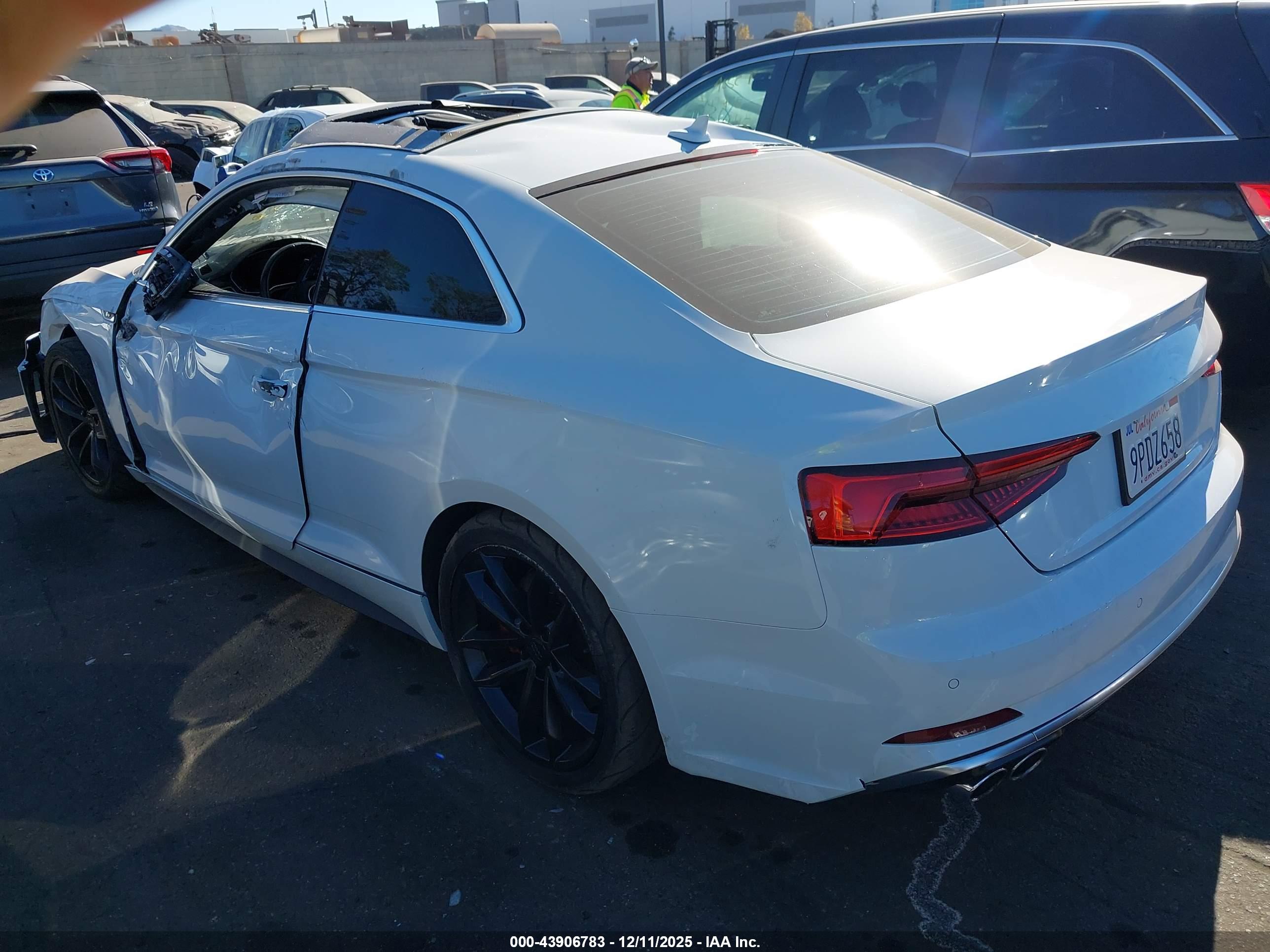 AUDI S5 image 3