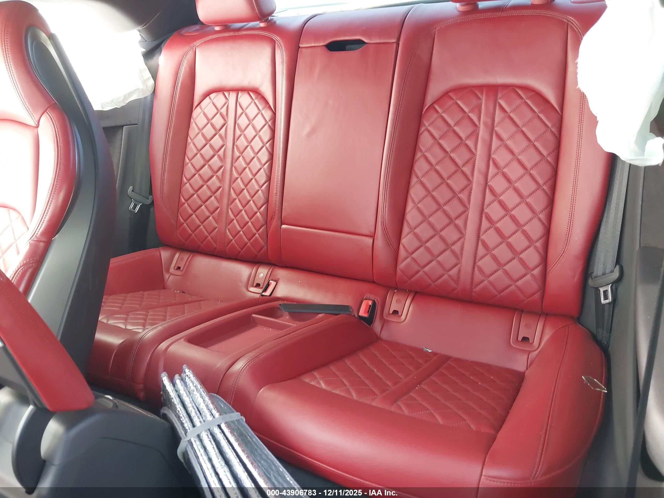 AUDI S5 image 8
