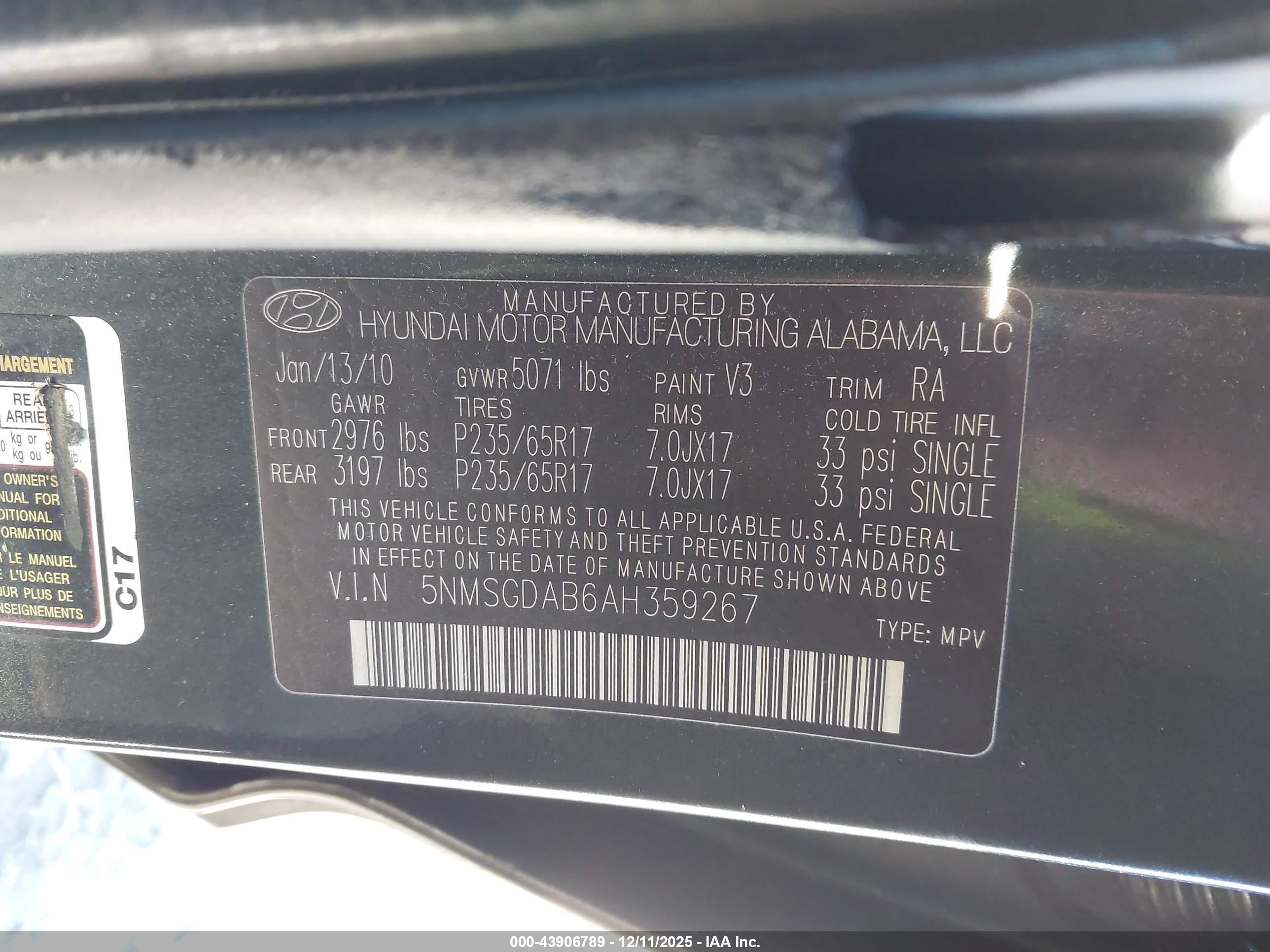 HYUNDAI SANTA image 9