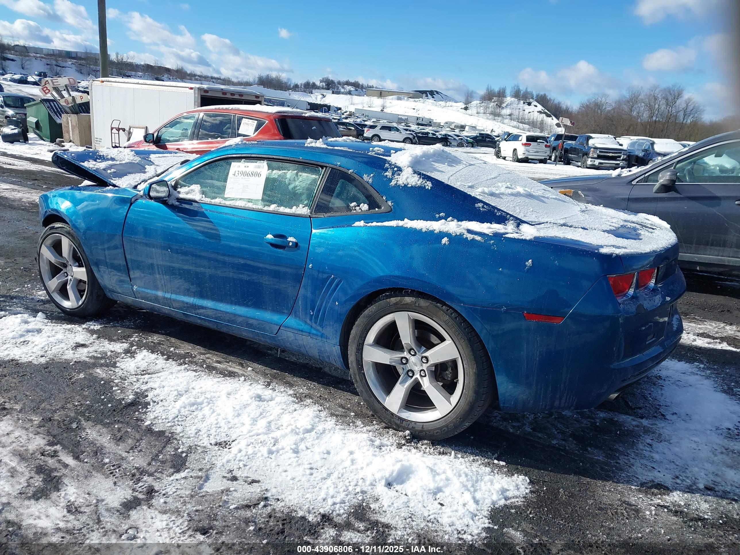 CHEVROLET CAMARO image 3
