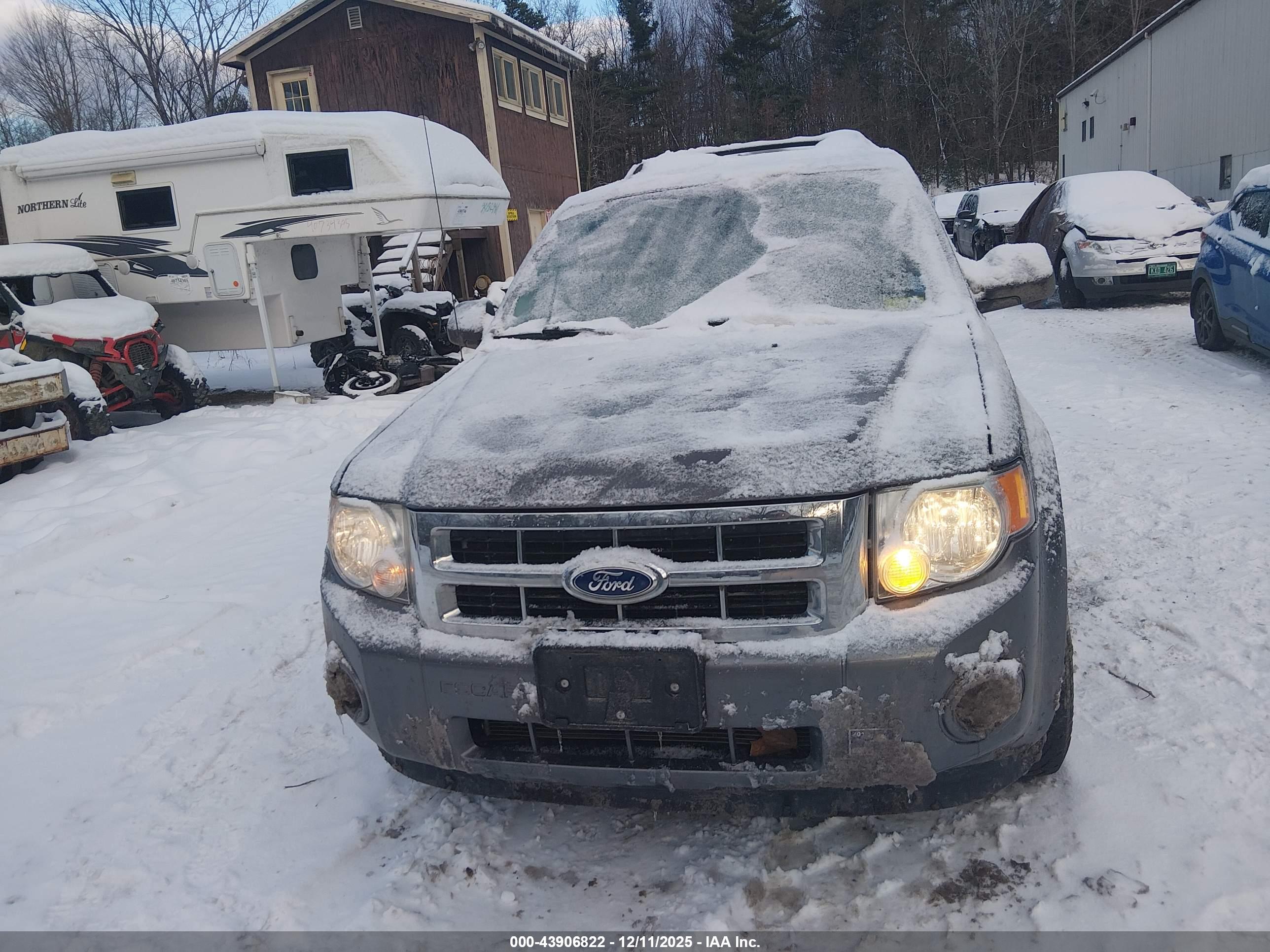 FORD ESCAPE image 6