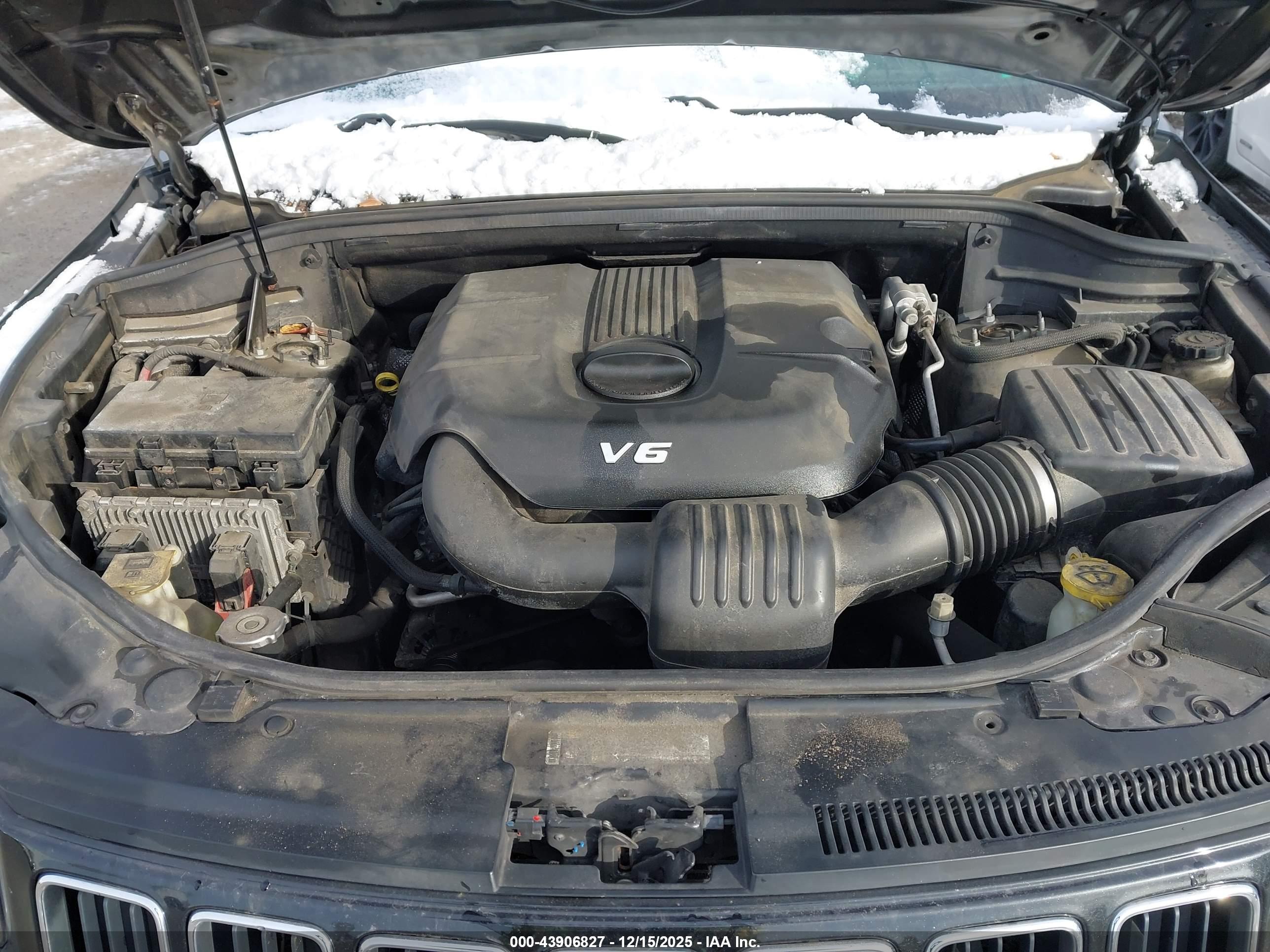 JEEP GRAND image 10