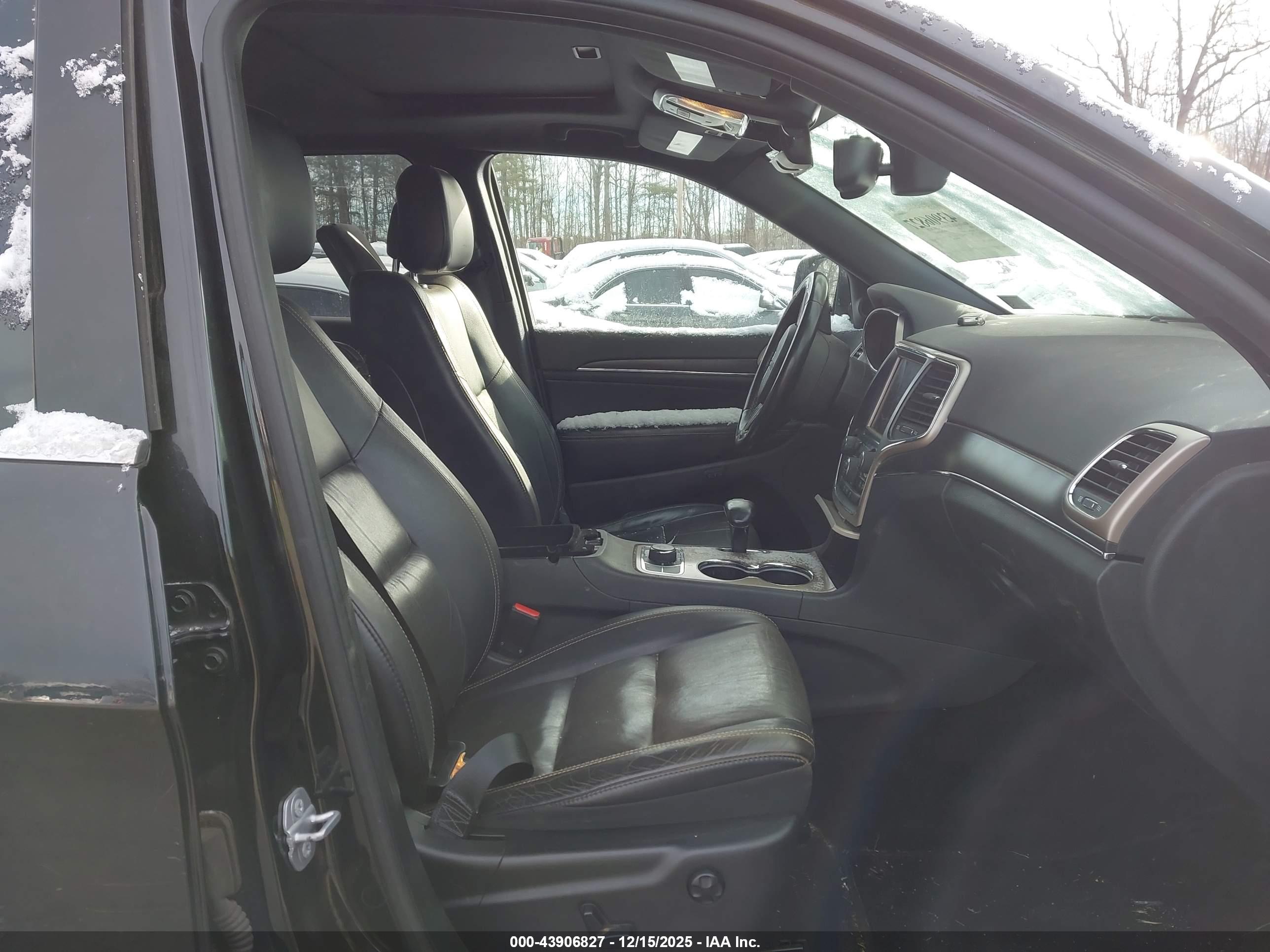 JEEP GRAND image 5