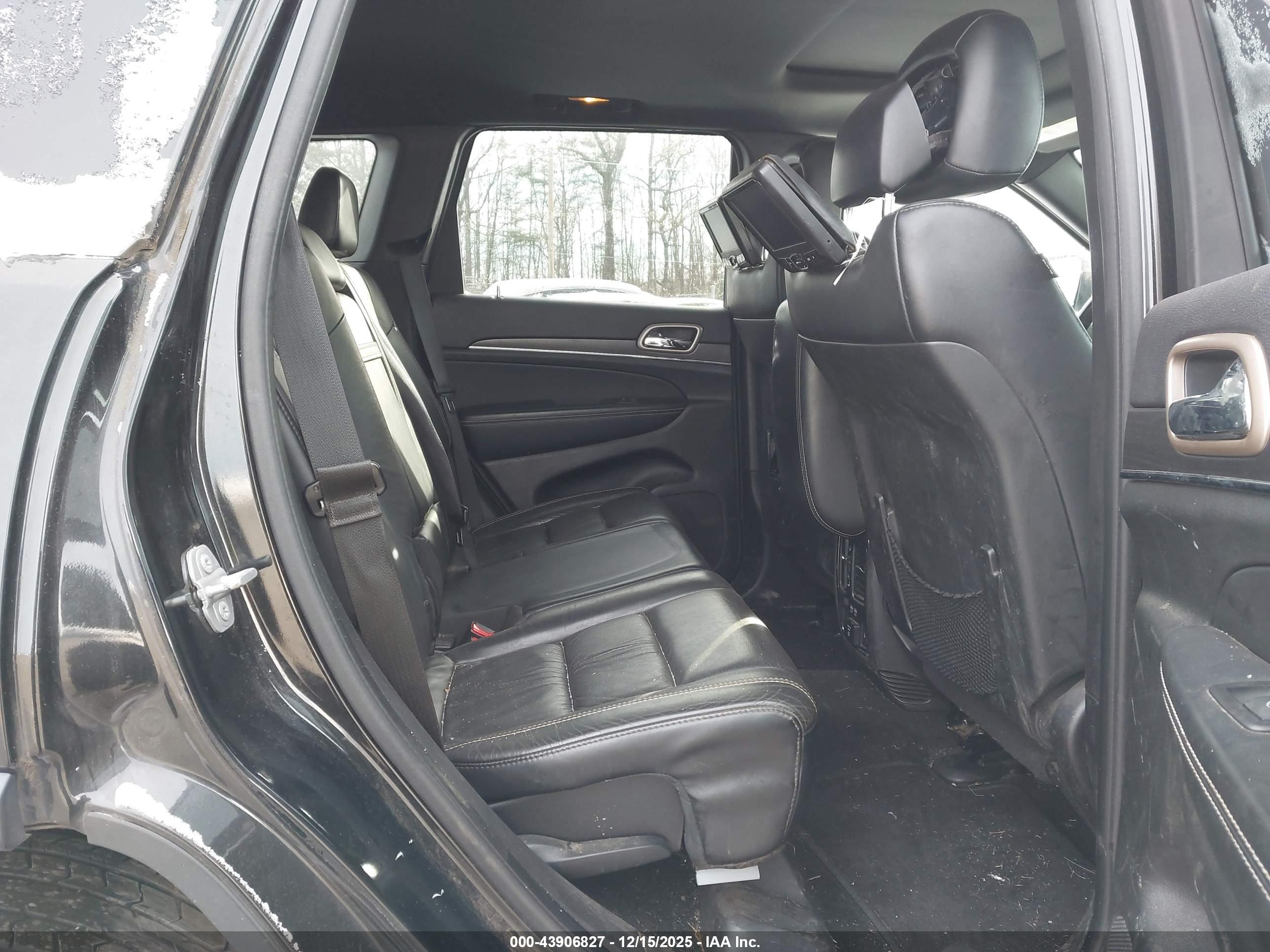 JEEP GRAND image 8