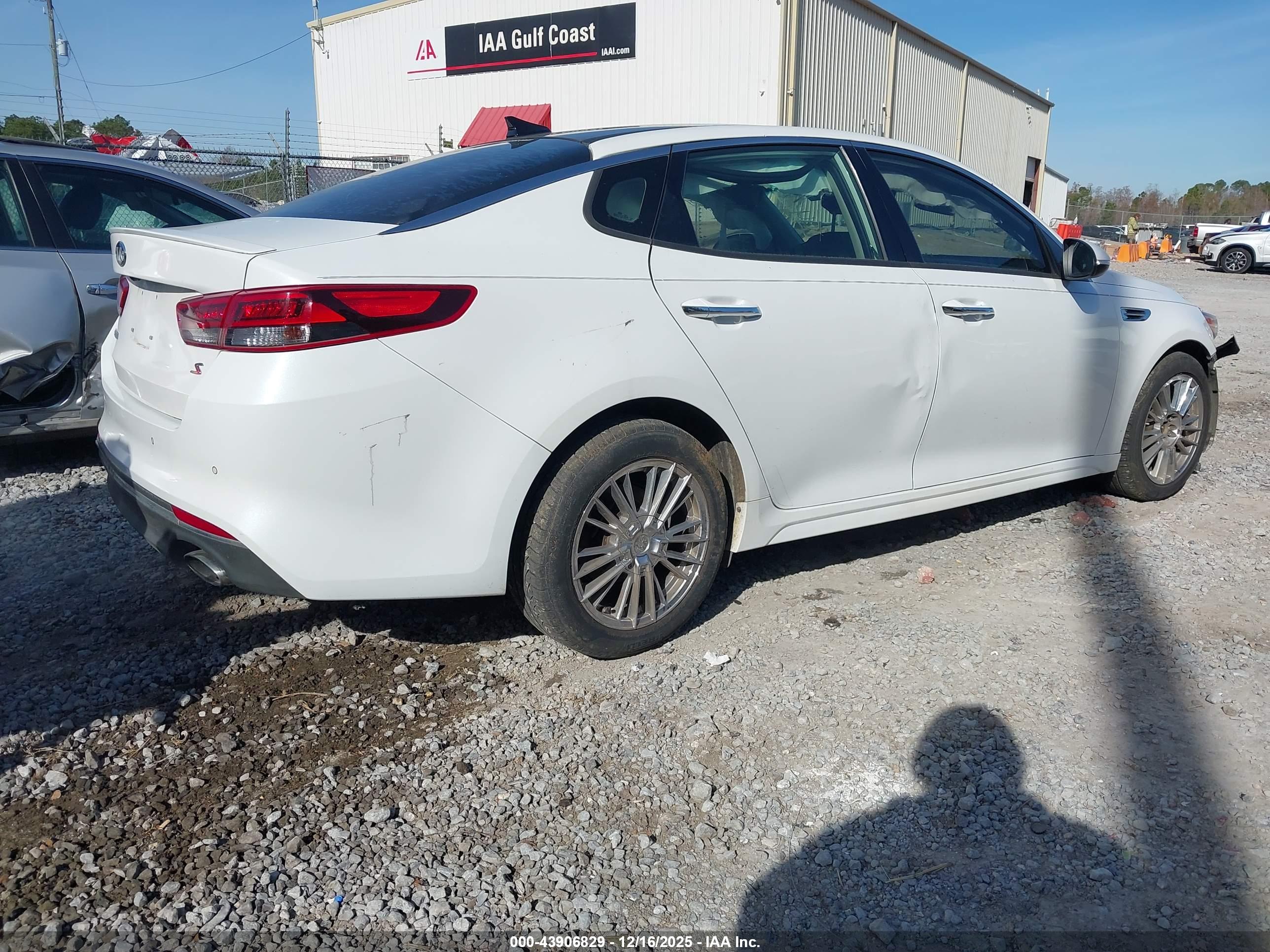 KIA OPTIMA image 4