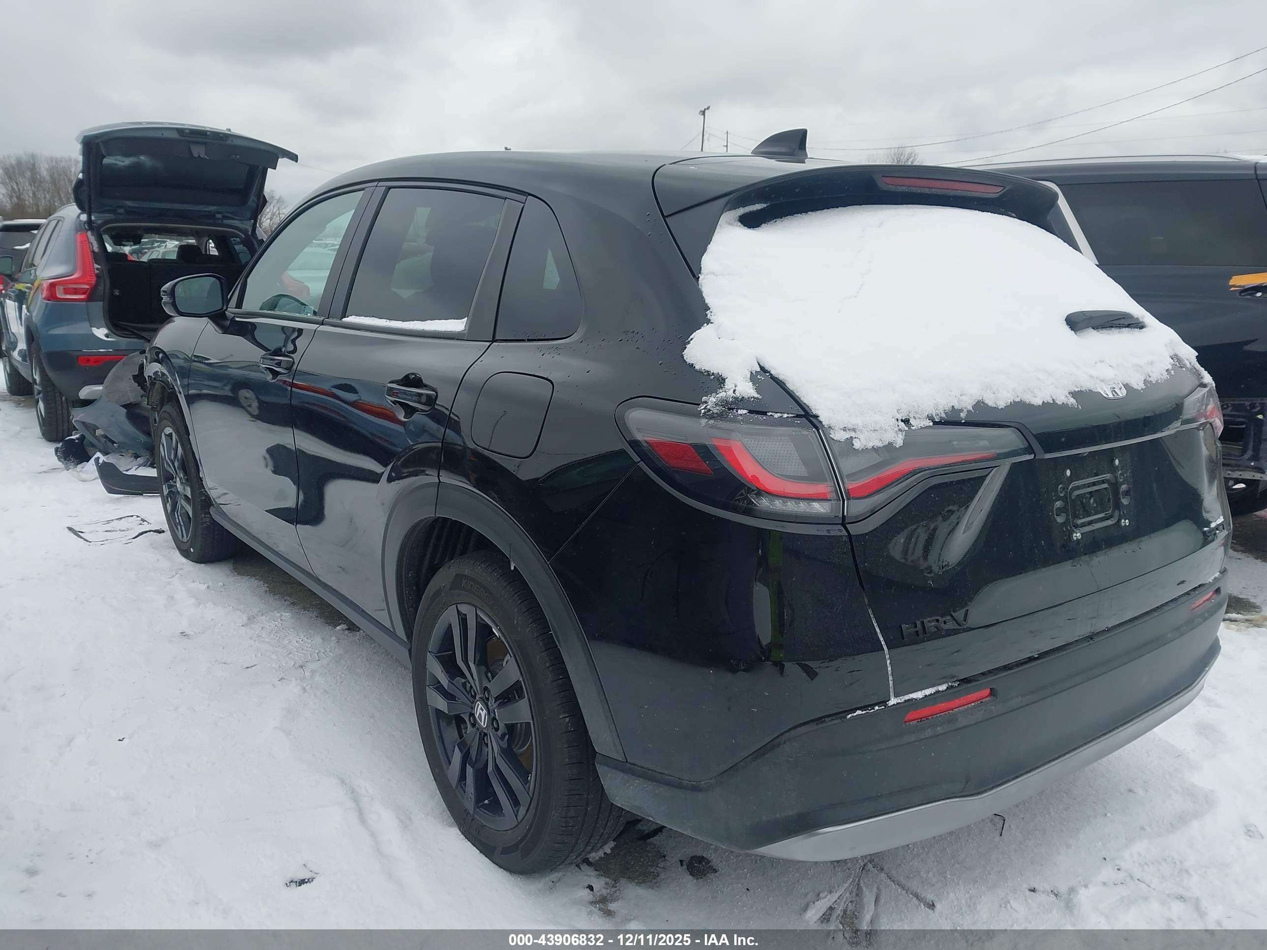 HONDA HR-V image 3