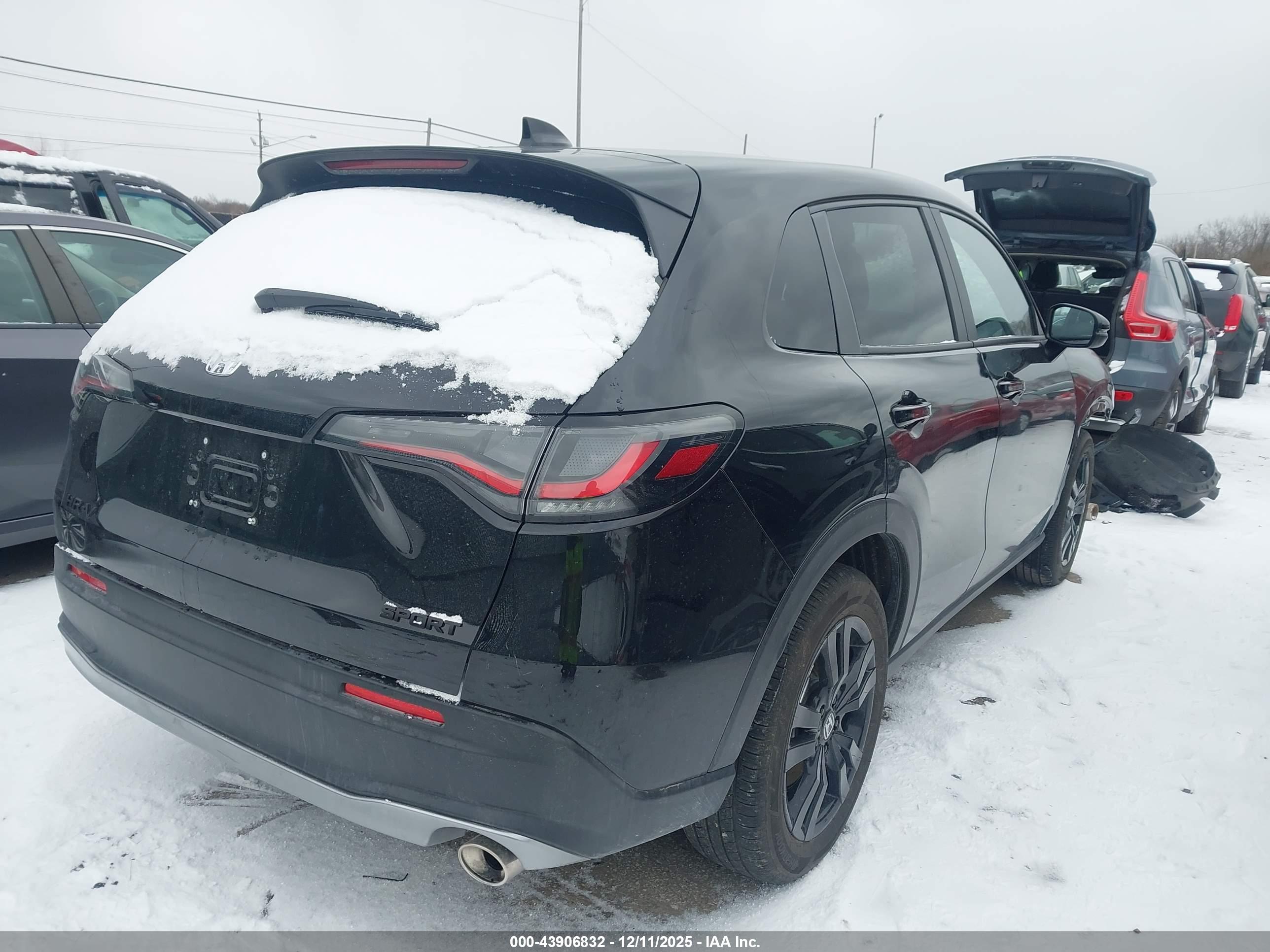 HONDA HR-V image 4