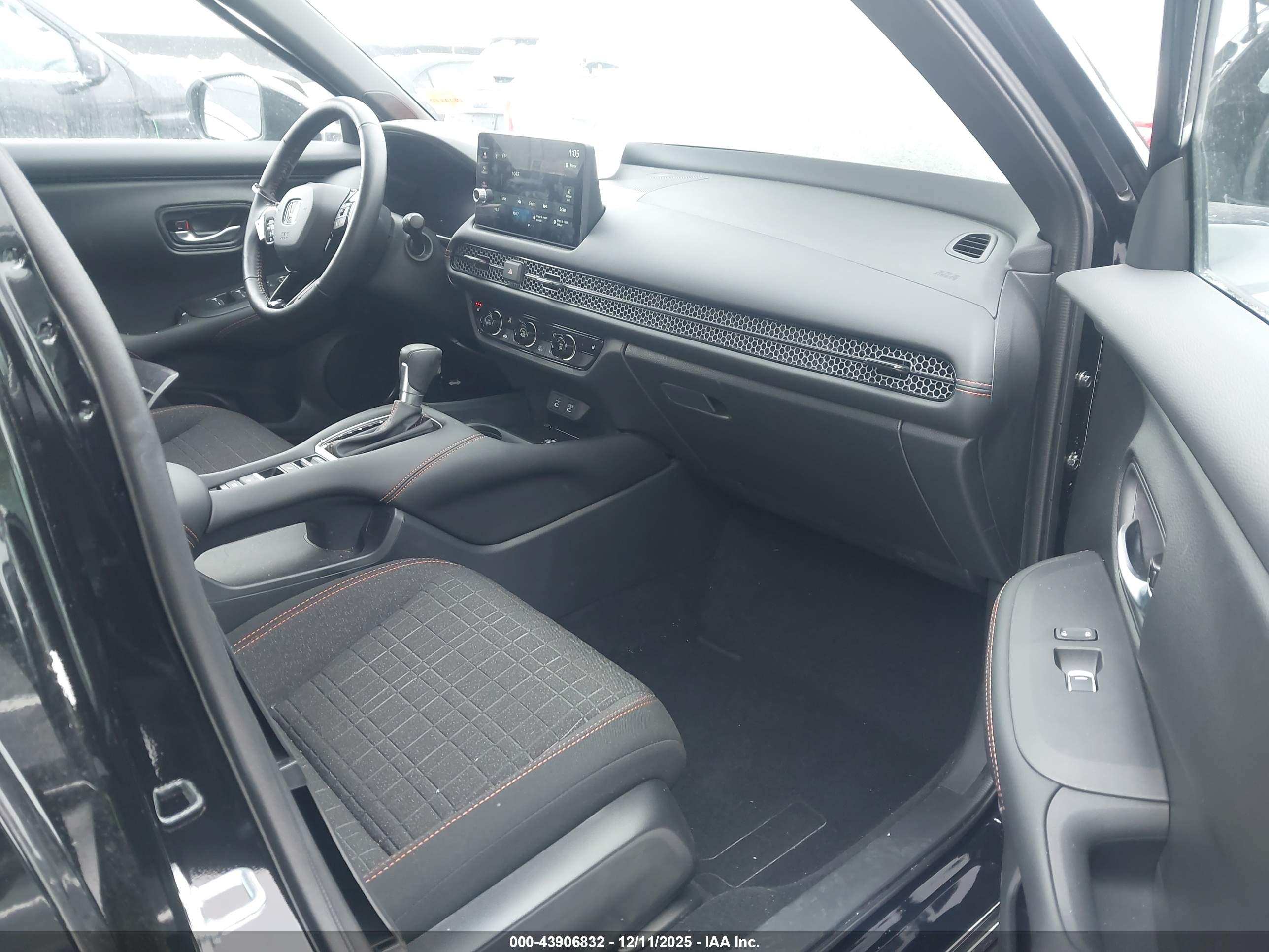 HONDA HR-V image 5