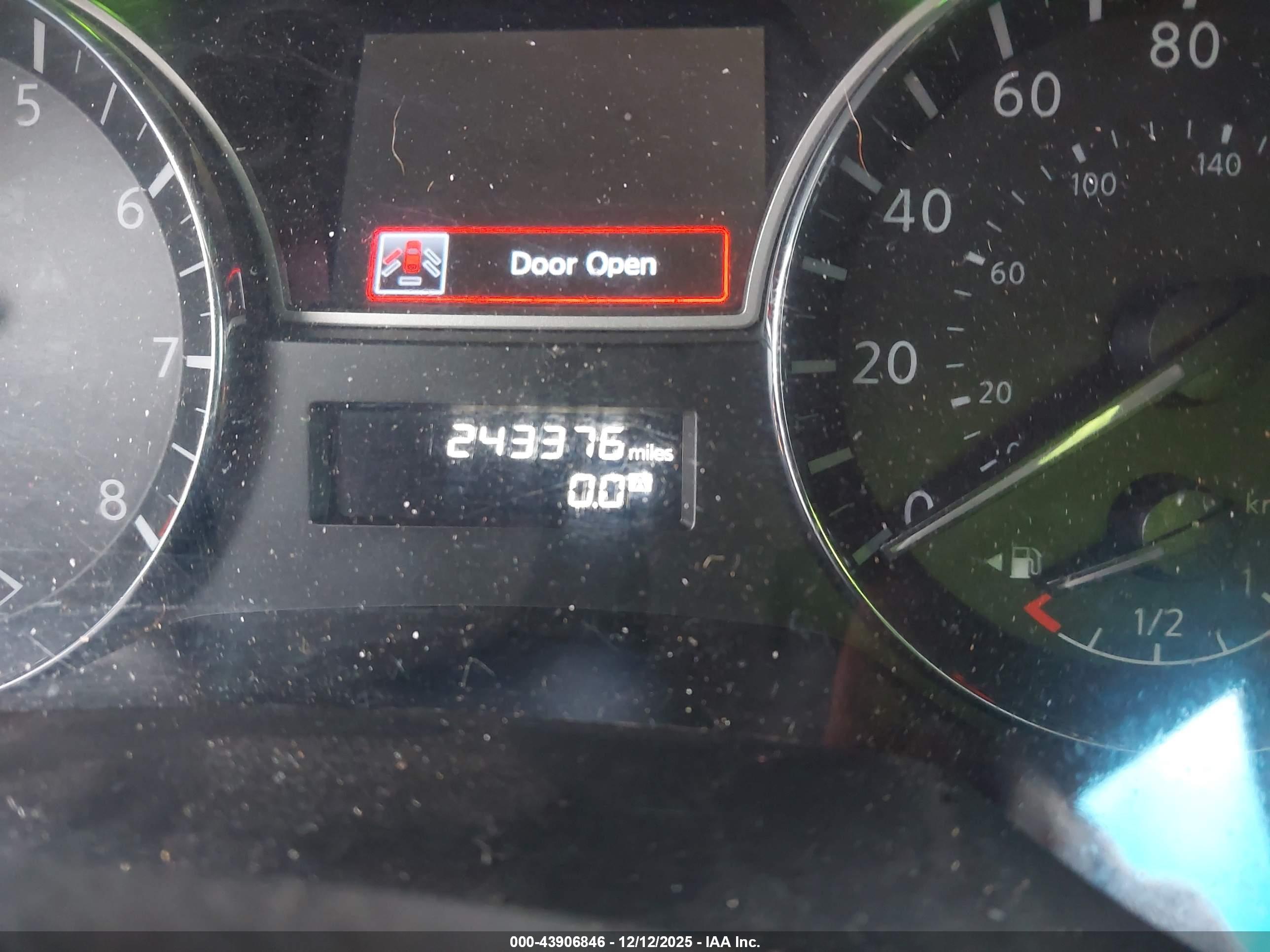 NISSAN ALTIMA image 7