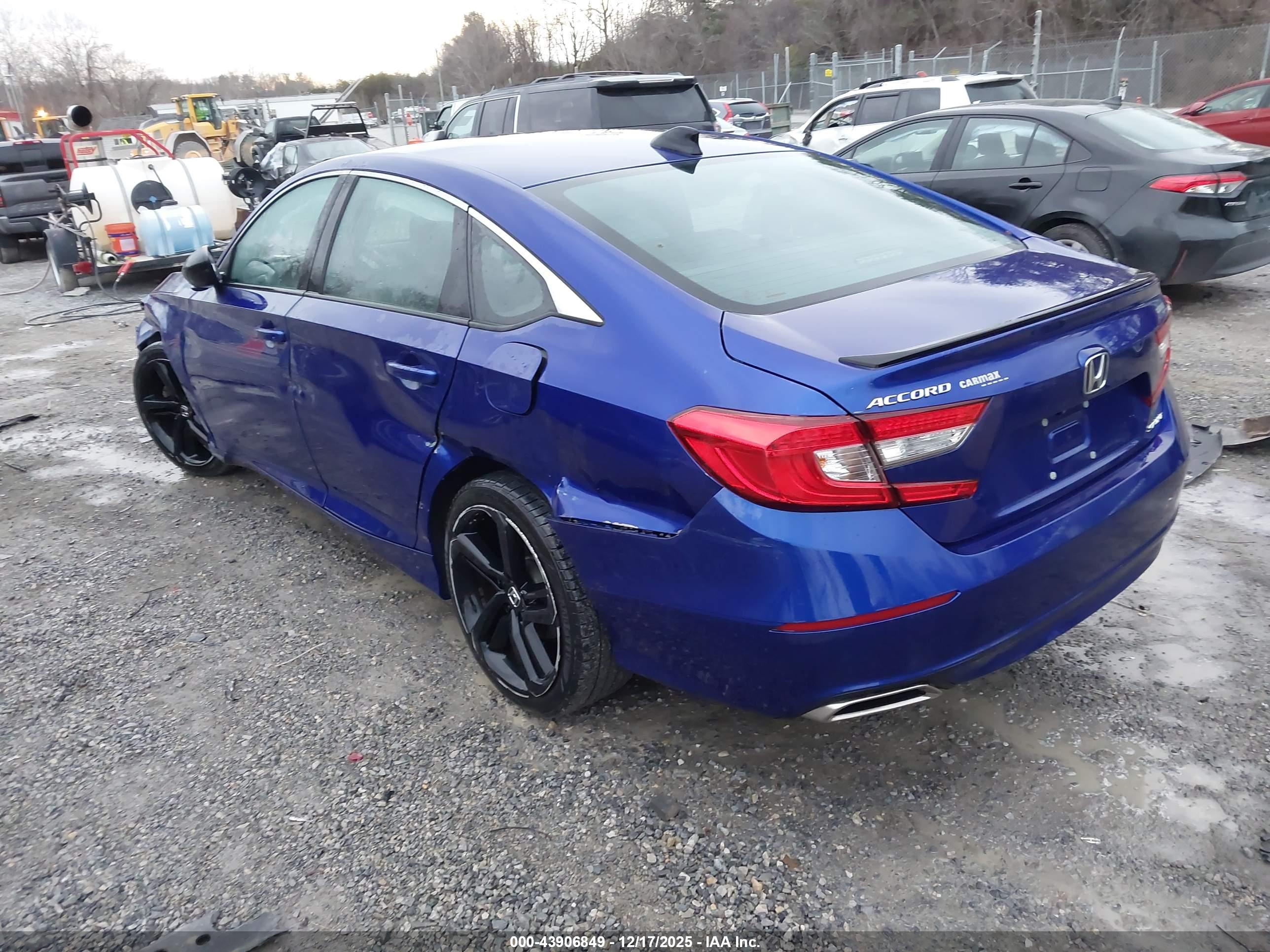HONDA ACCORD image 3