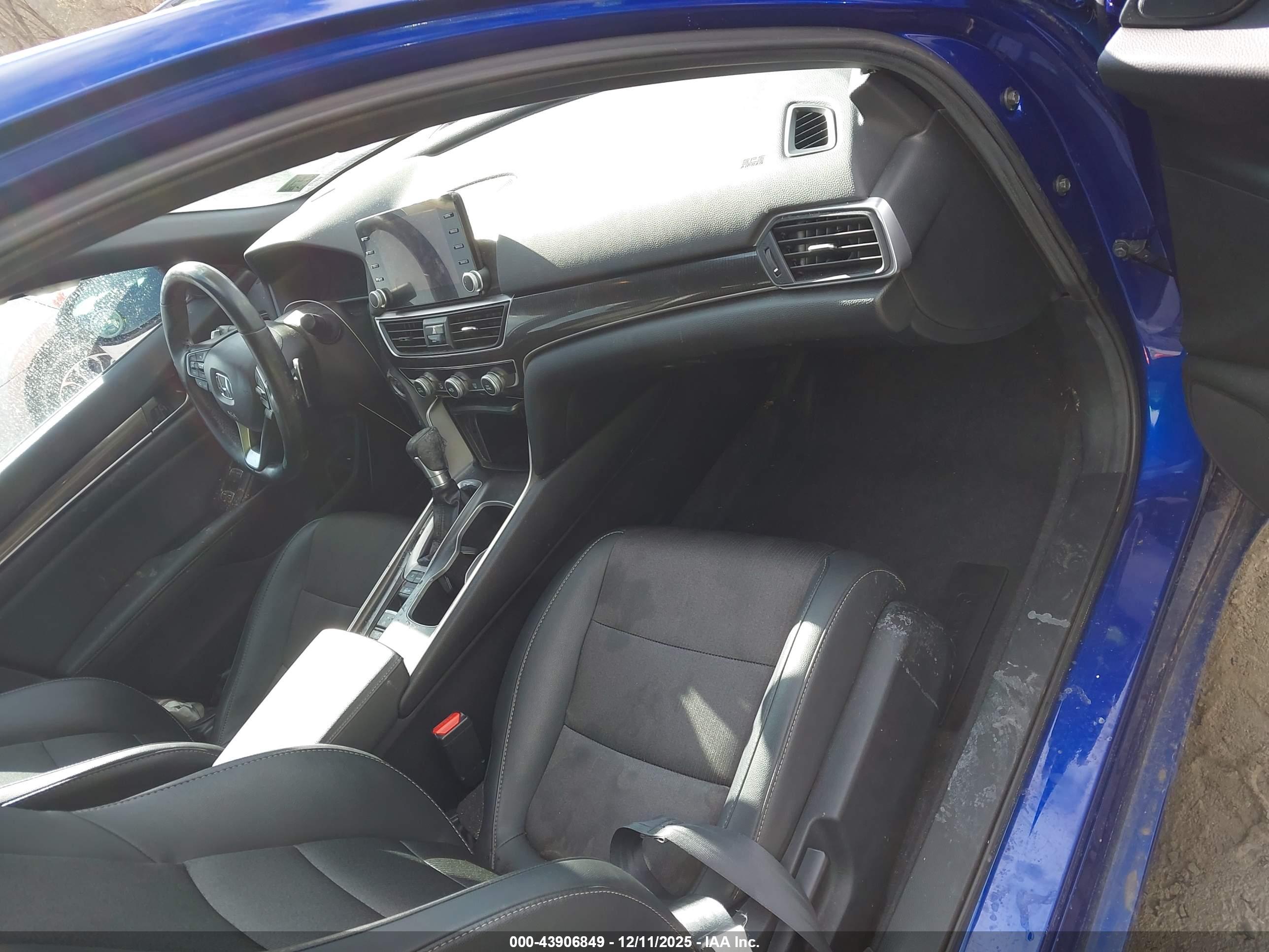 HONDA ACCORD image 5