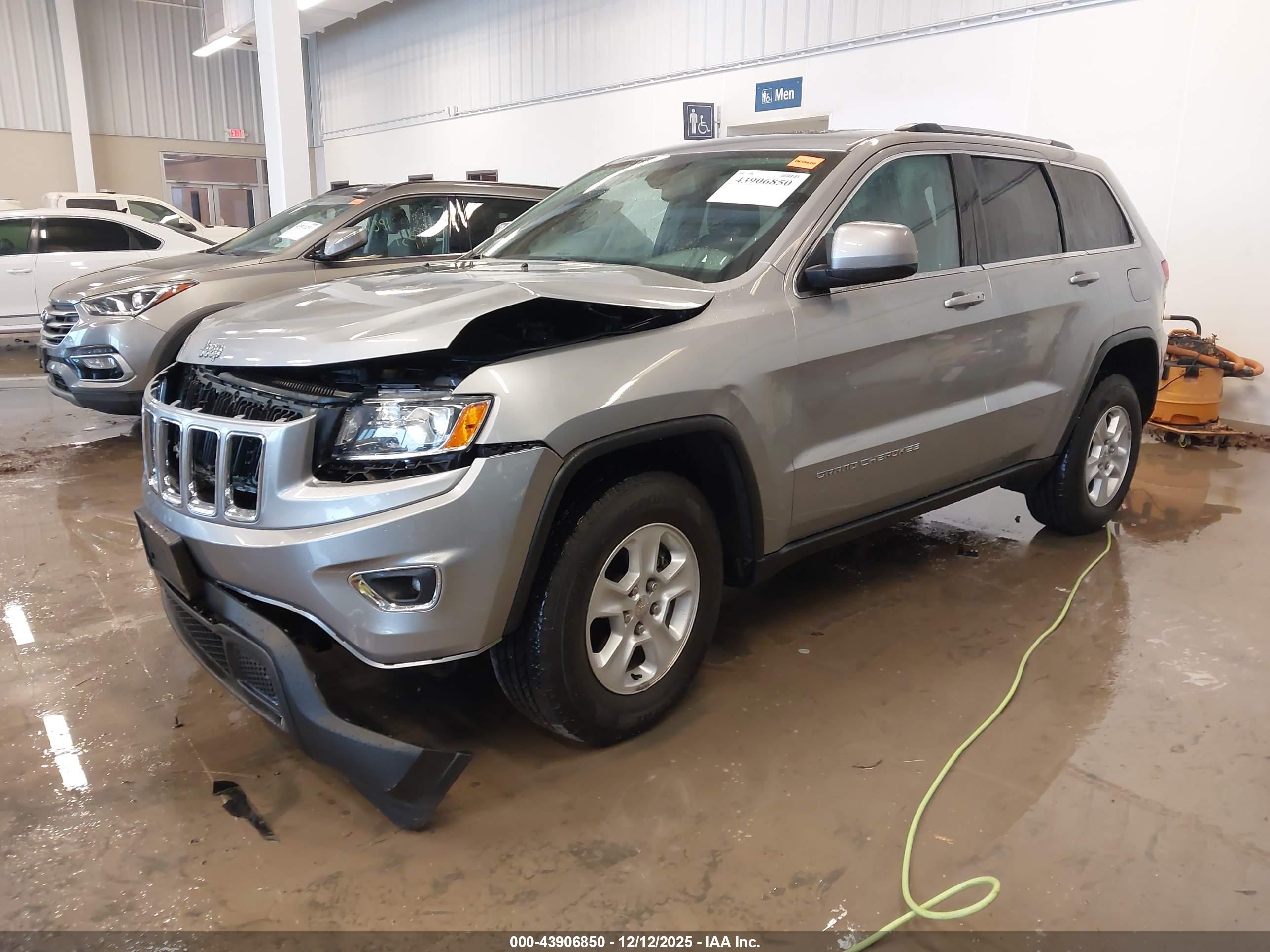 JEEP GRAND image 2
