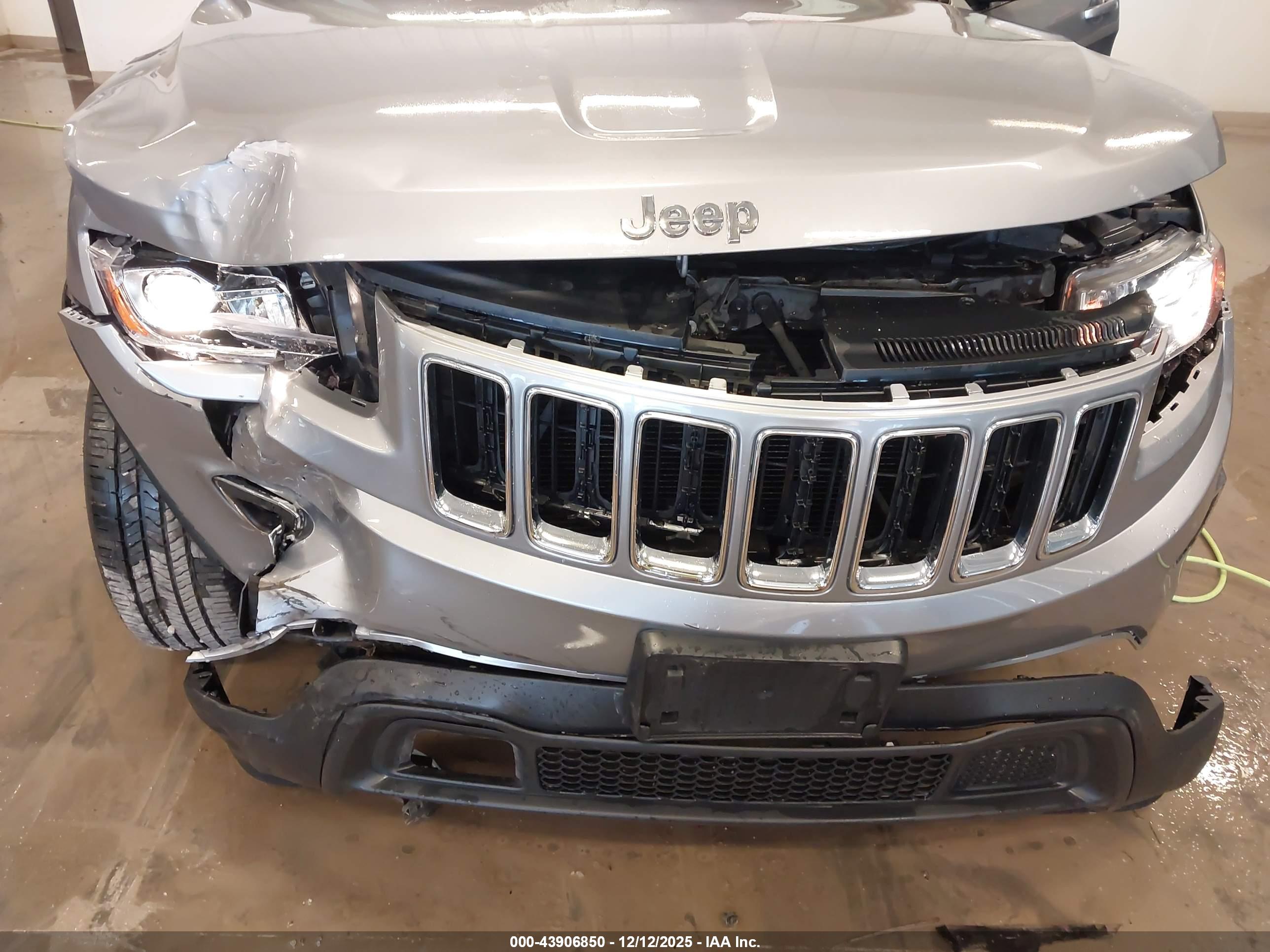 JEEP GRAND image 6