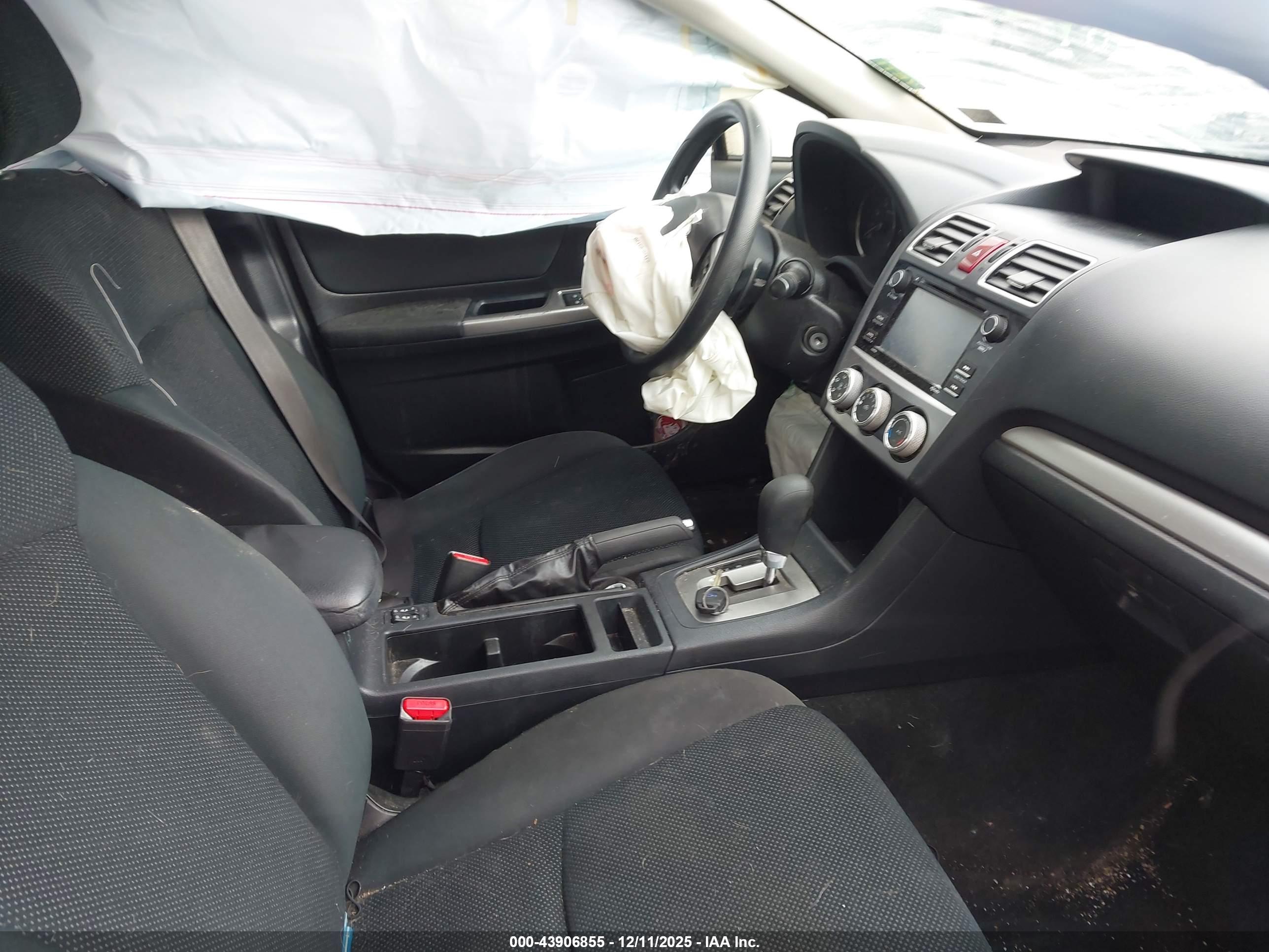 SUBARU IMPREZA image 5