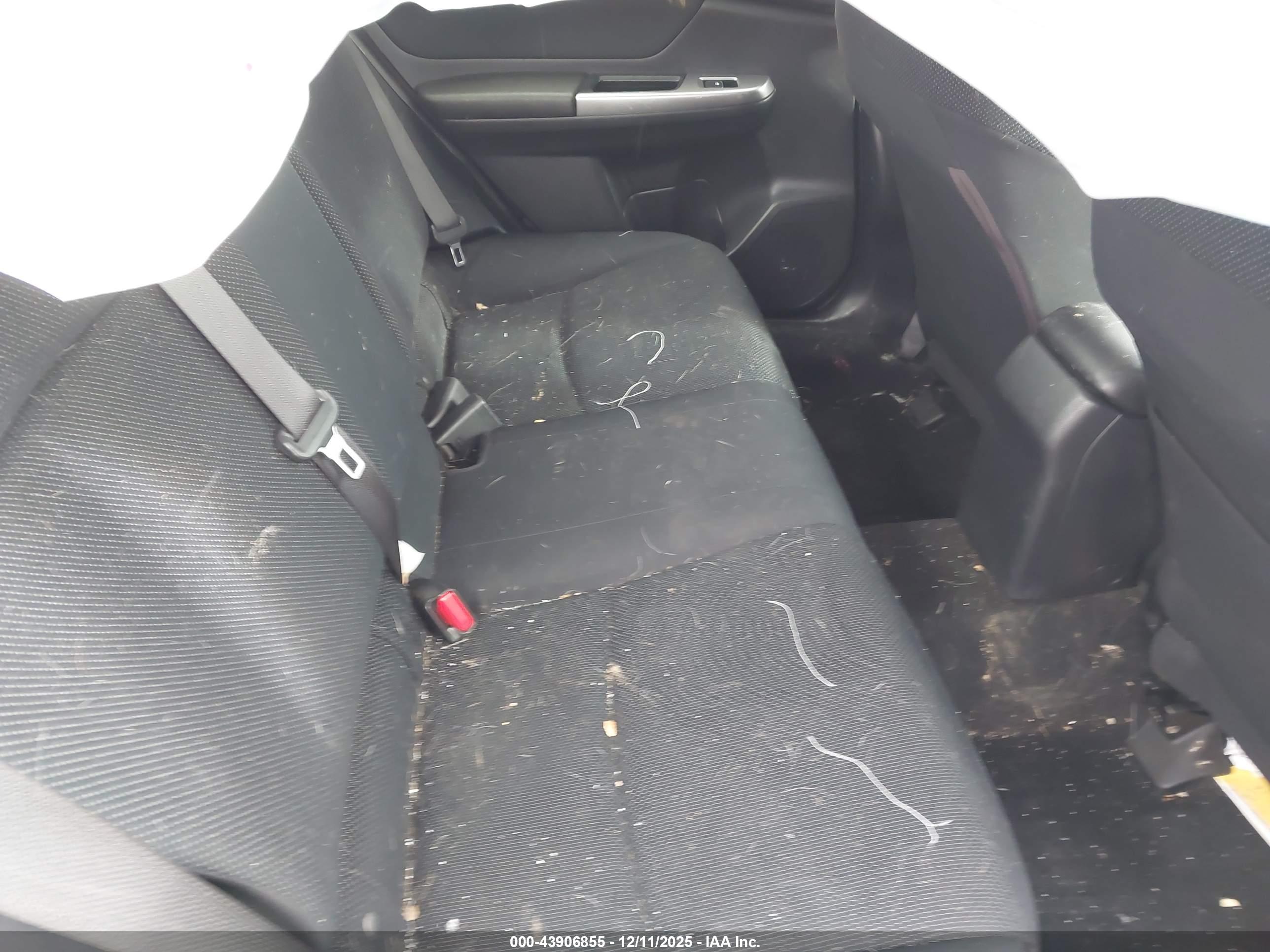 SUBARU IMPREZA image 8