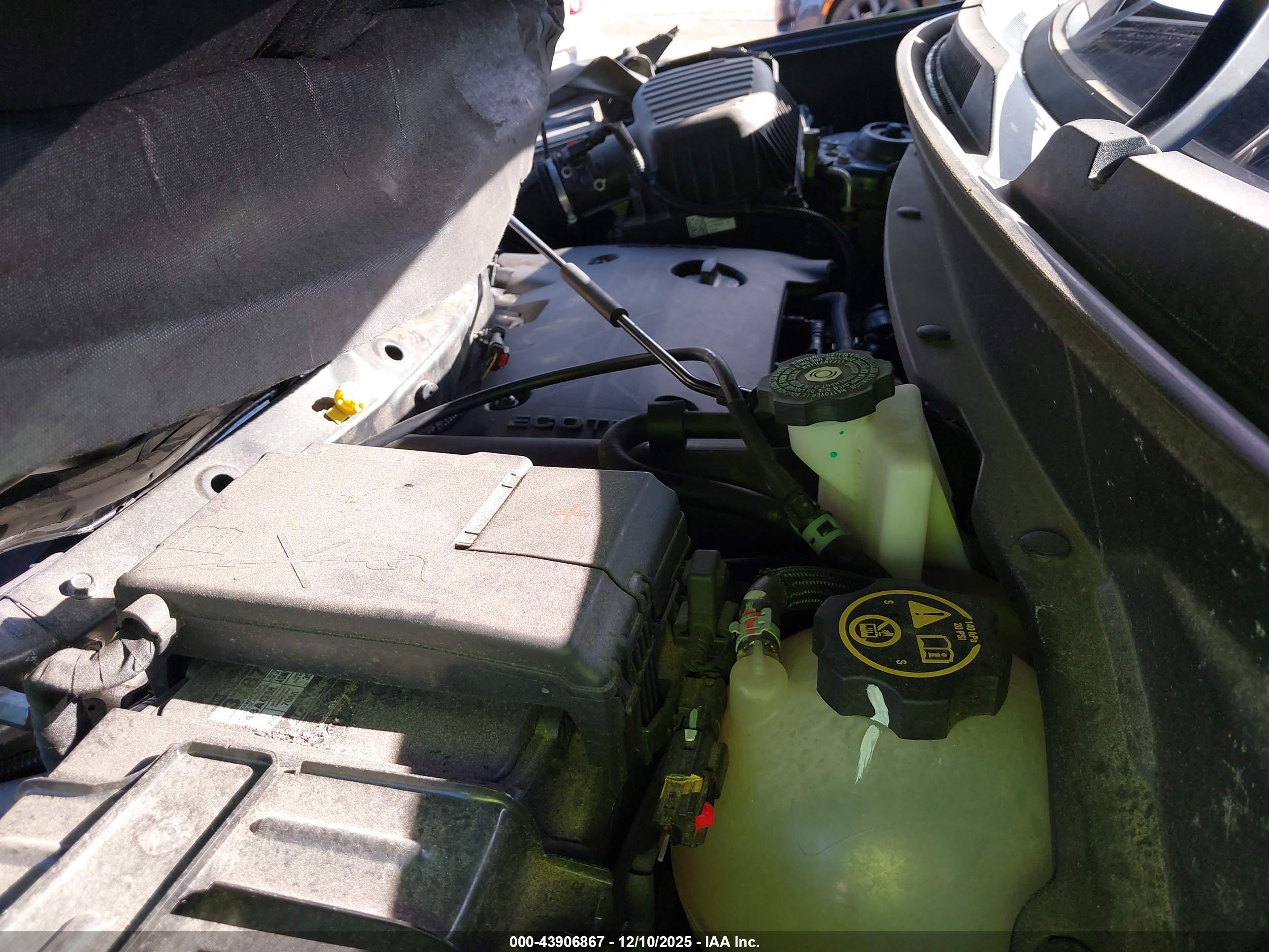 CHEVROLET EQUINOX image 10