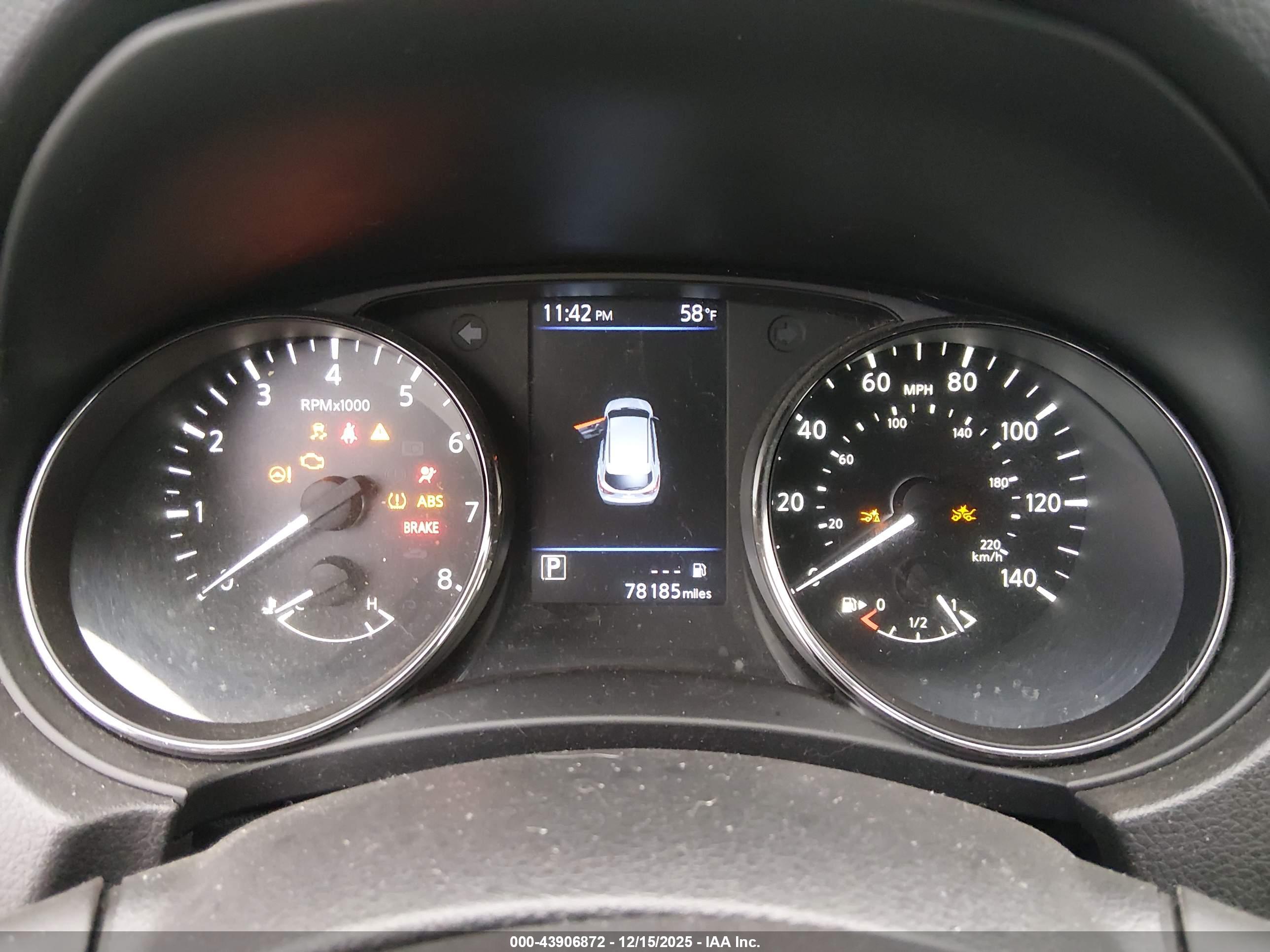 NISSAN ROGUE image 7