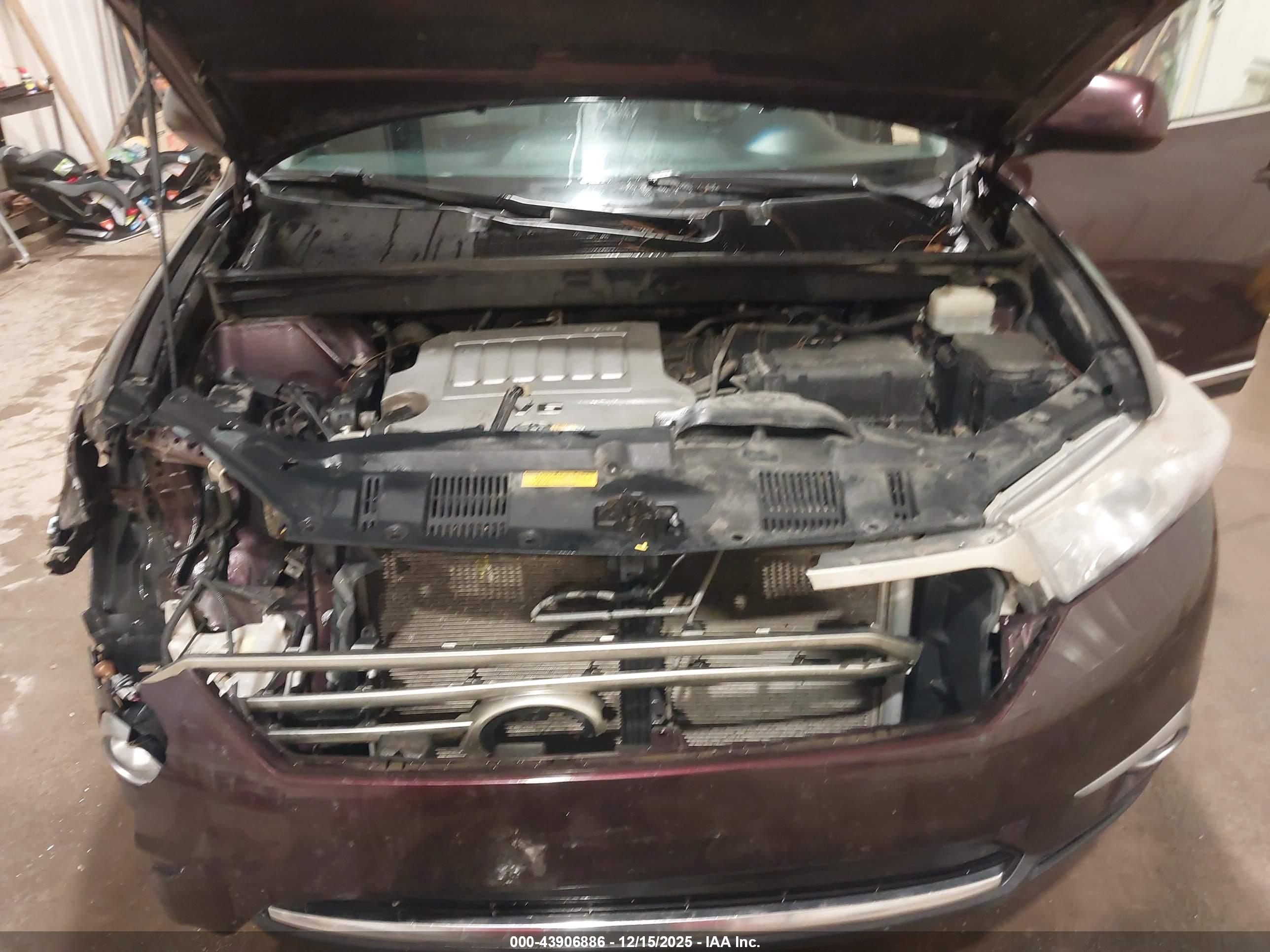 TOYOTA HIGHLANDER image 10