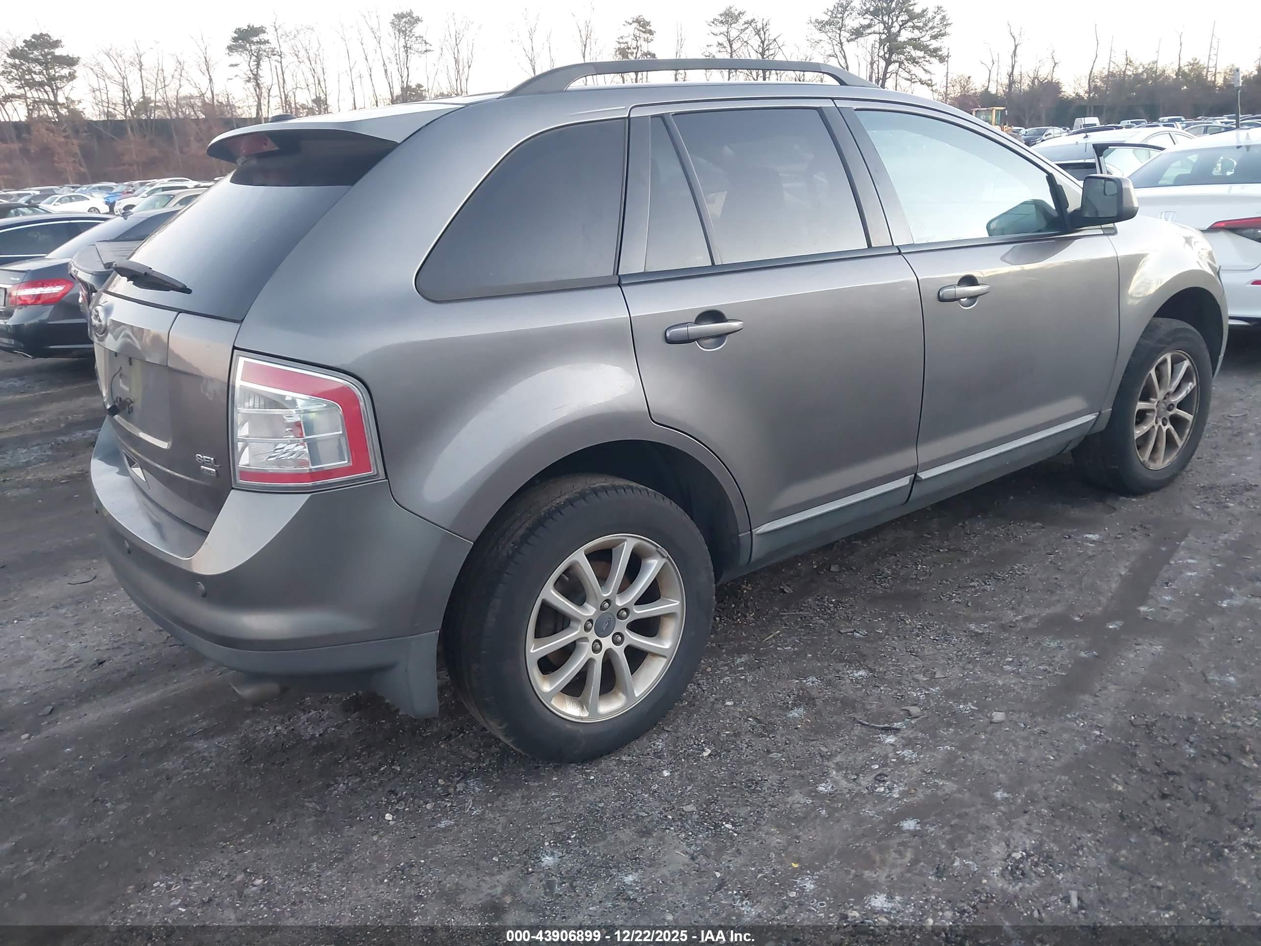 FORD EDGE image 4