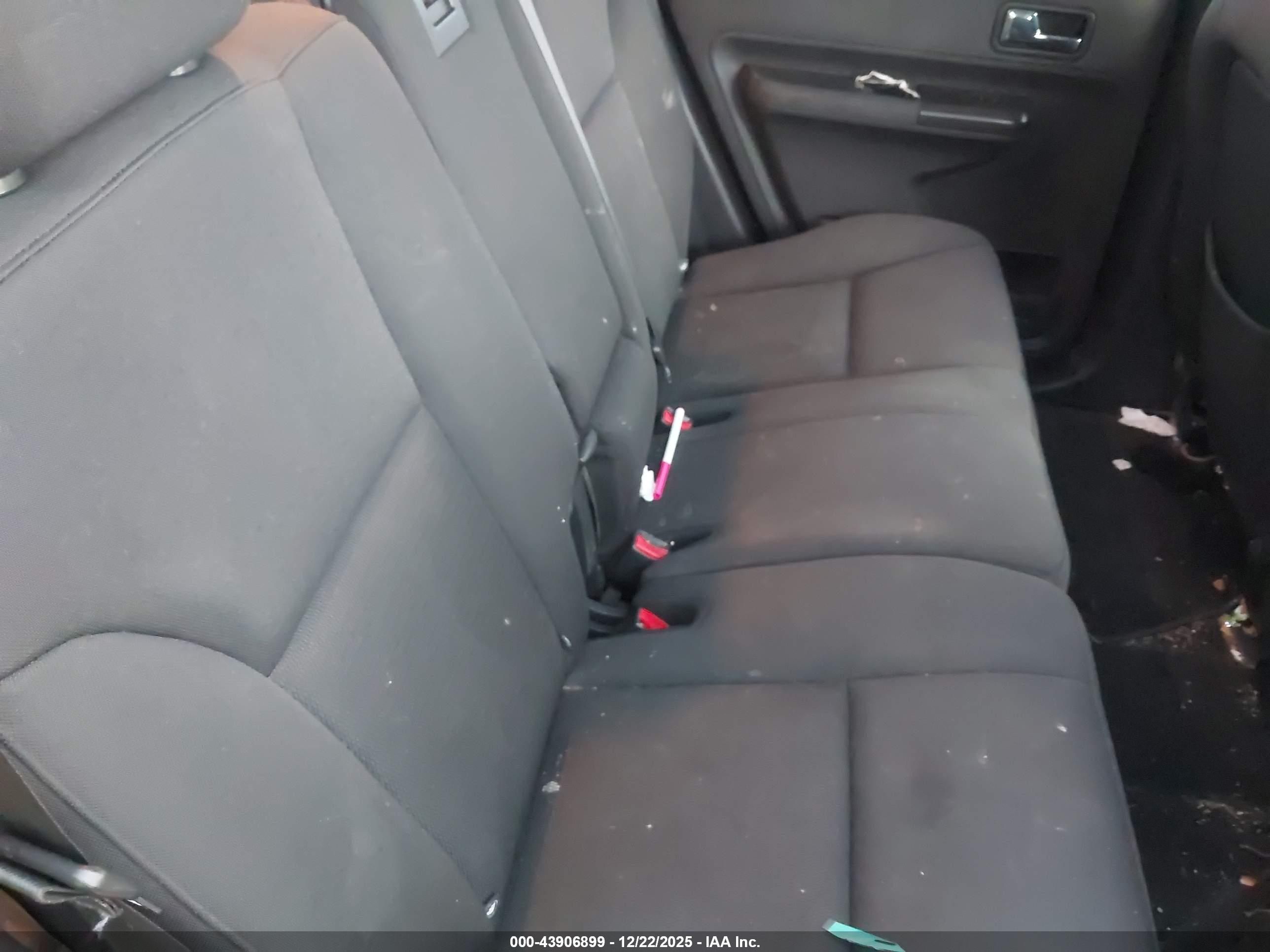 FORD EDGE image 8