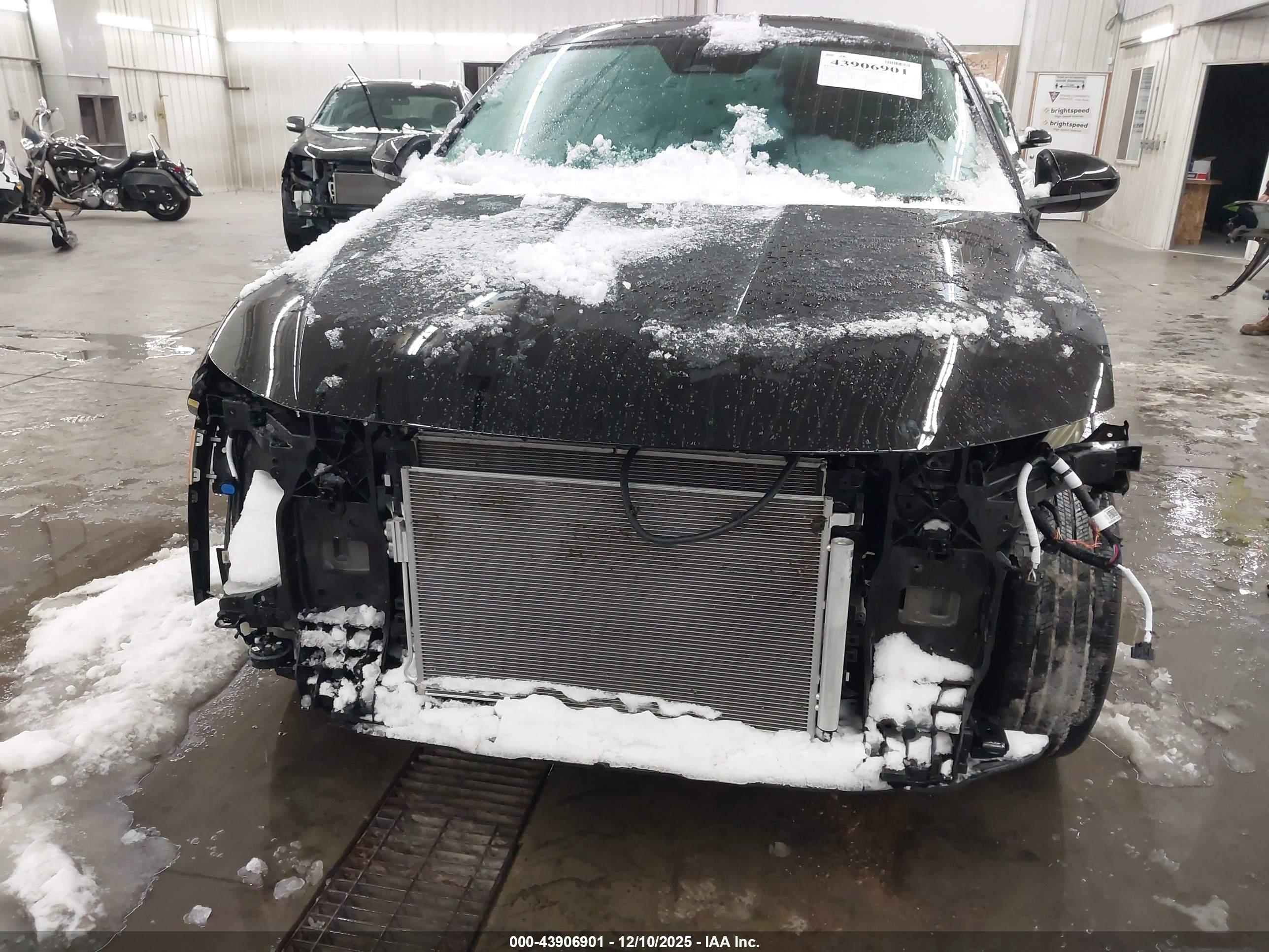 HYUNDAI TUCSON image 6