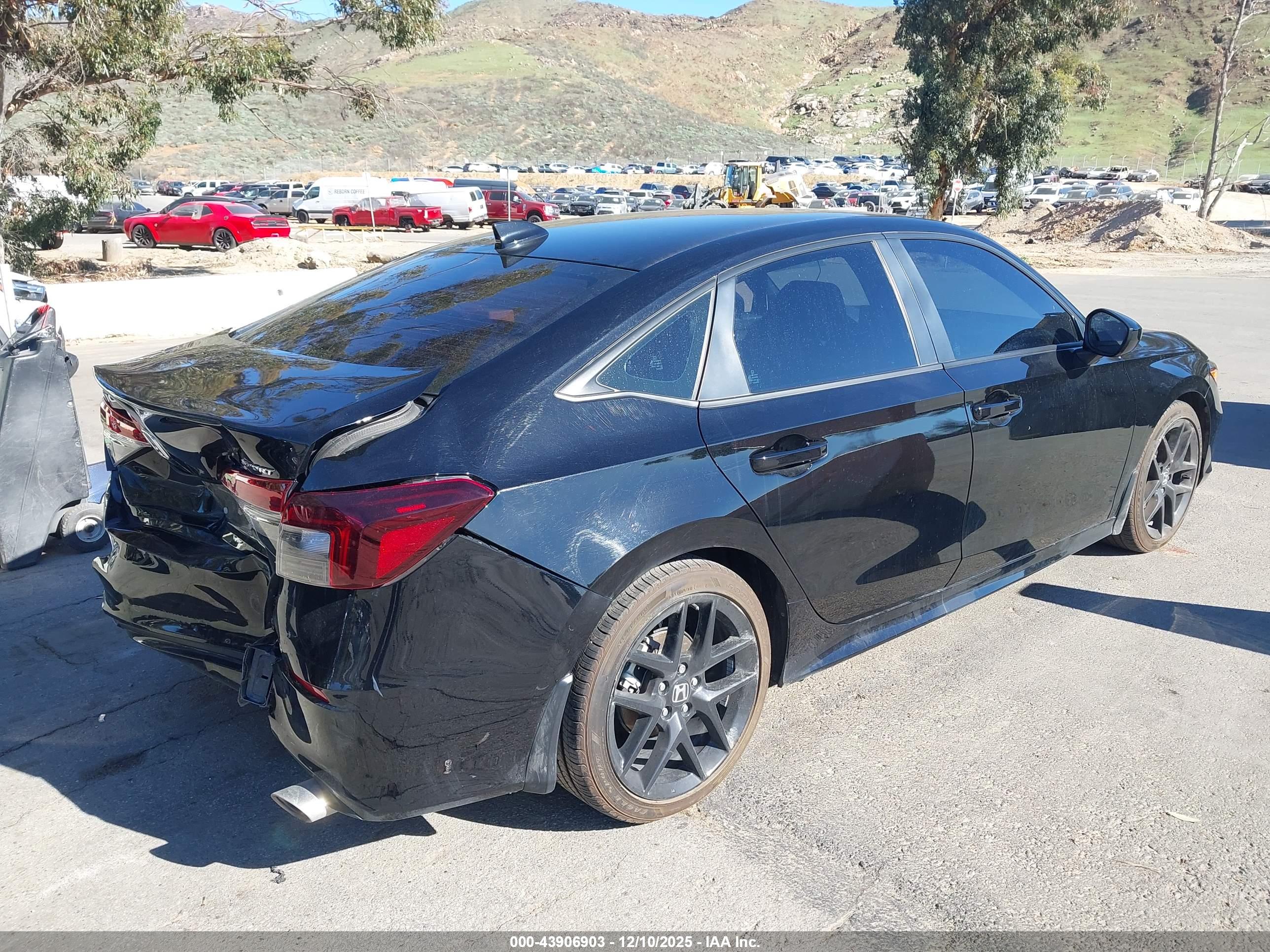 HONDA CIVIC image 4