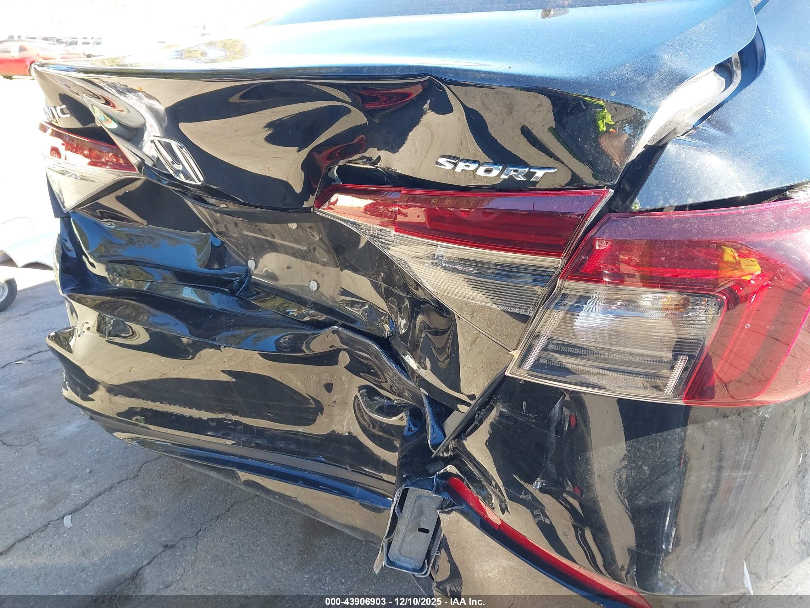 HONDA CIVIC image 6