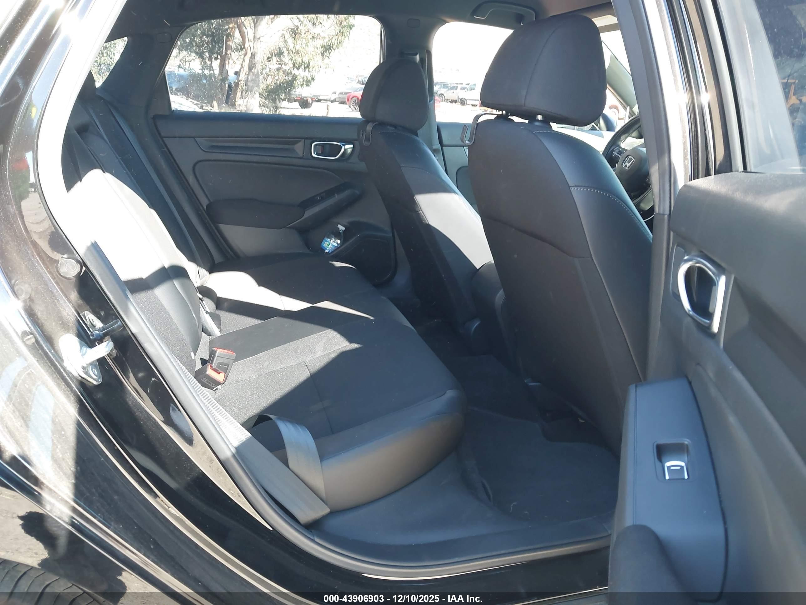 HONDA CIVIC image 8