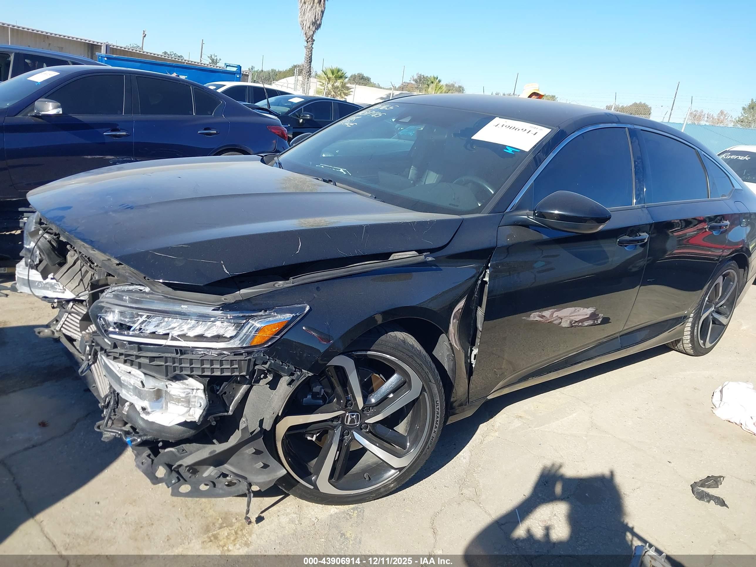 HONDA ACCORD image 2