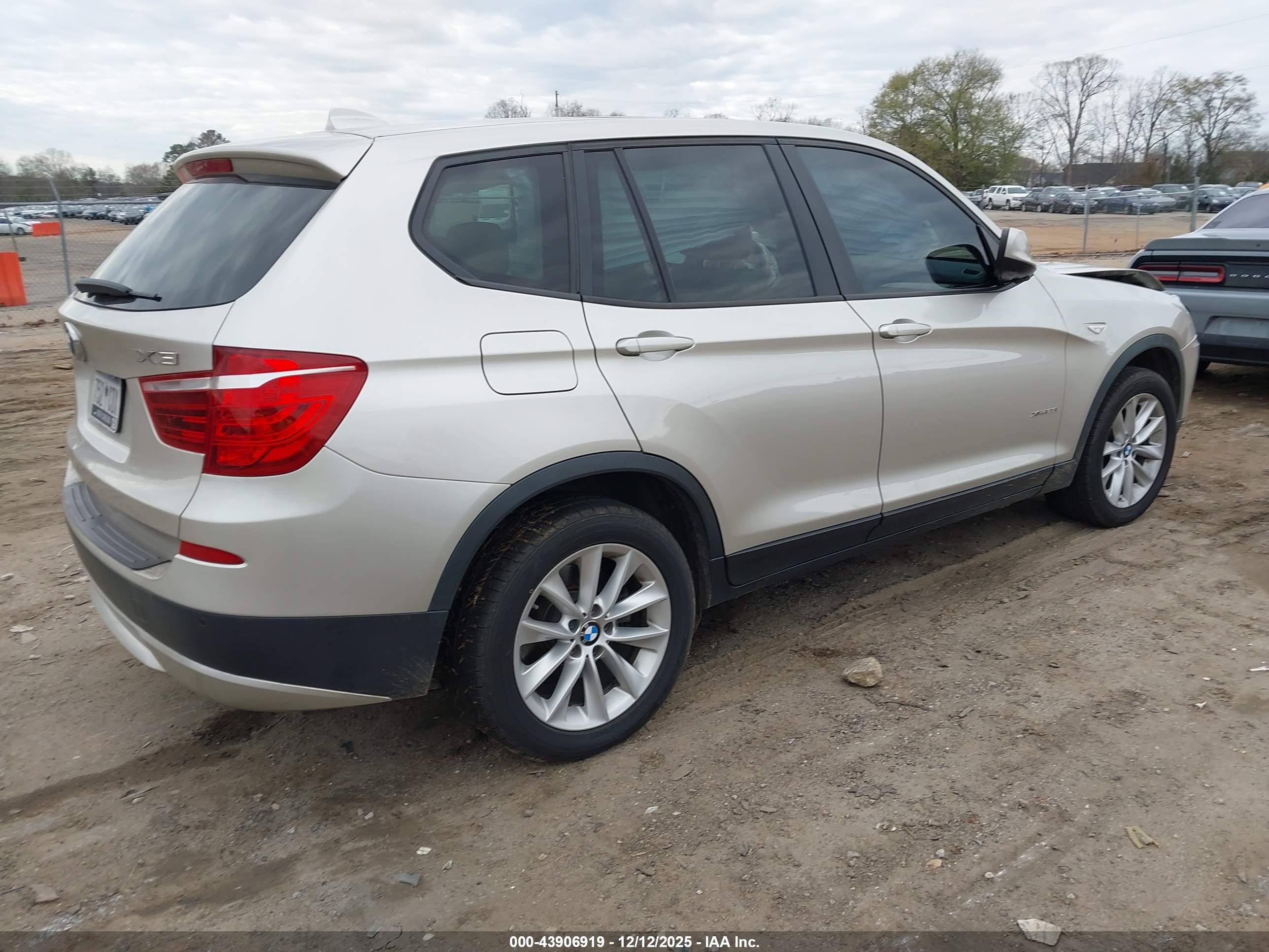 BMW X3 image 4