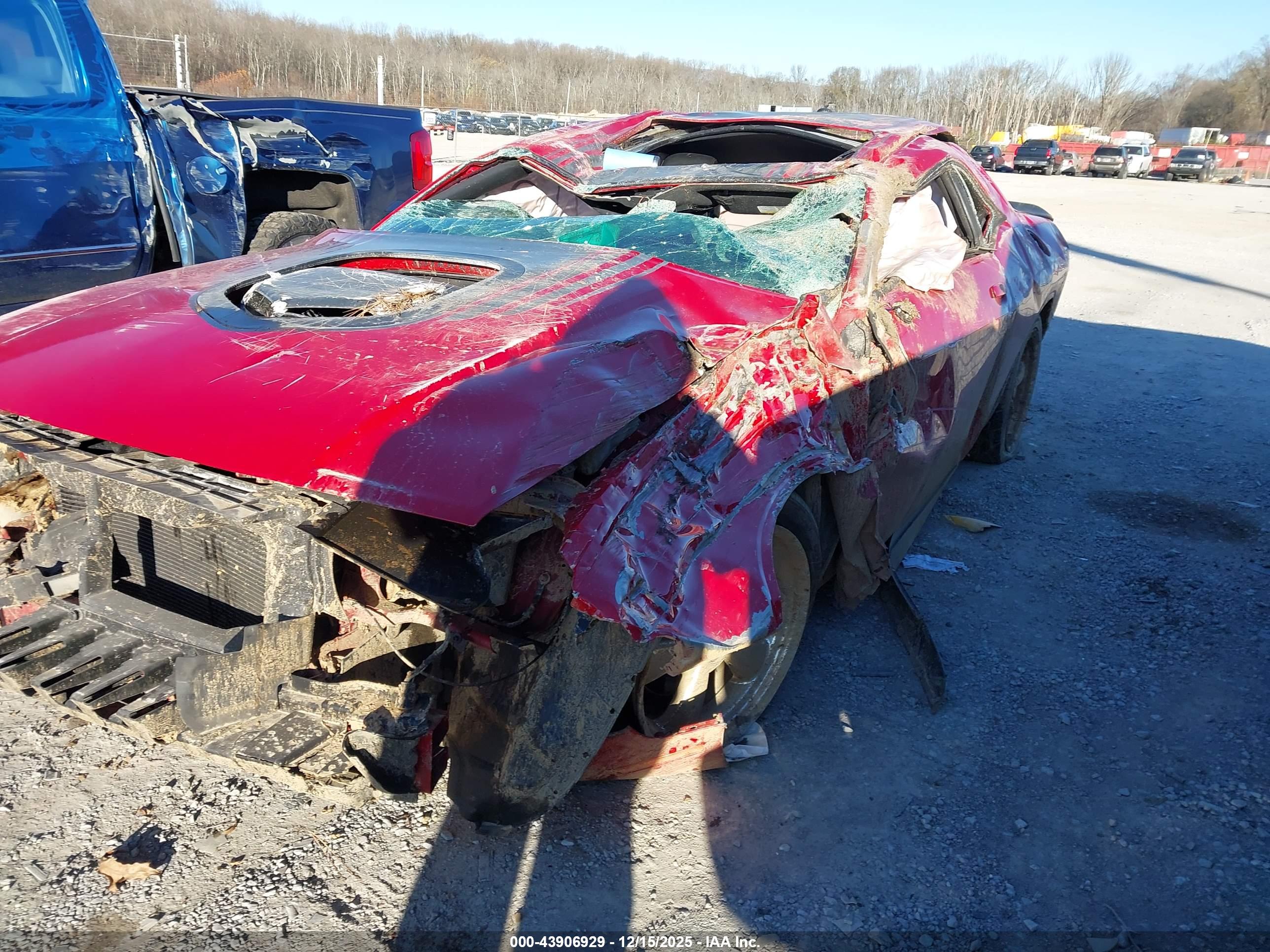 DODGE CHALLENGER image 2