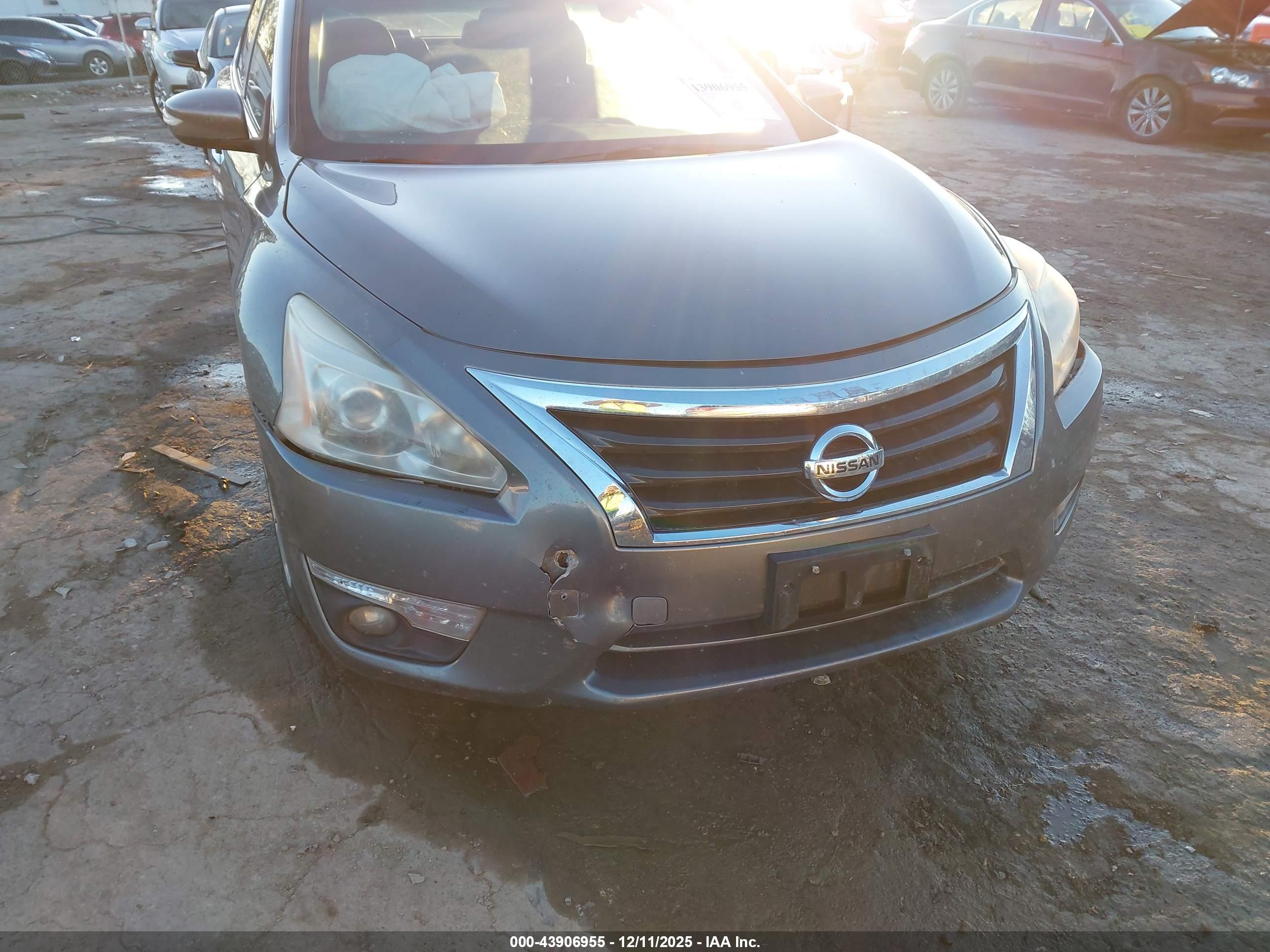 NISSAN ALTIMA image 6