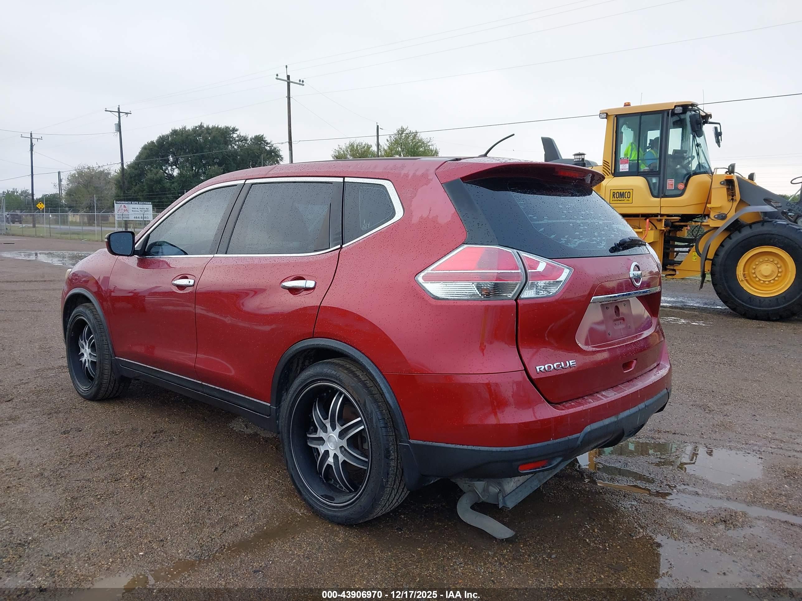 NISSAN ROGUE image 3