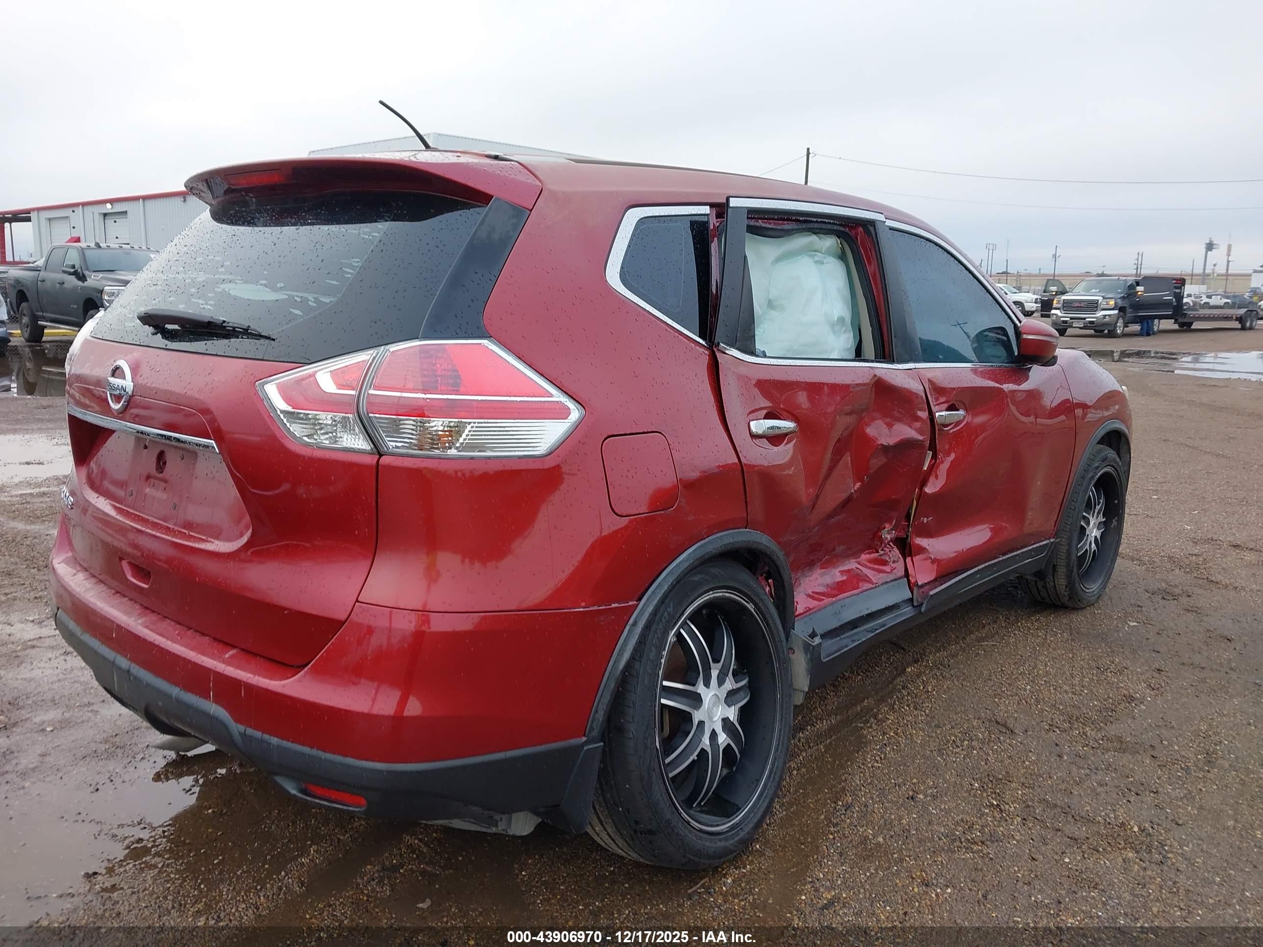 NISSAN ROGUE image 6