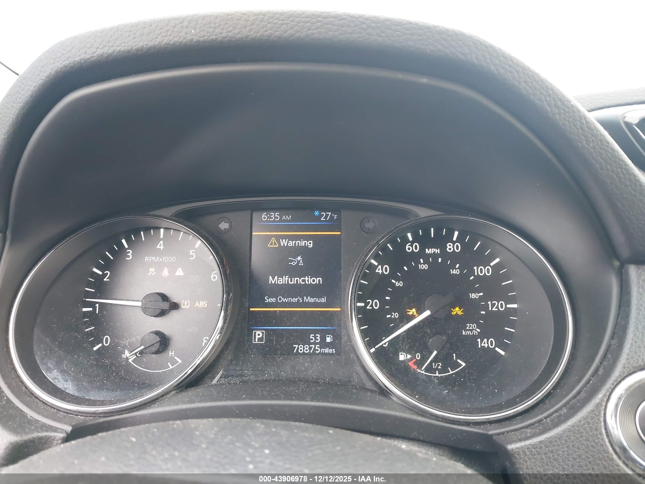 NISSAN ROGUE image 7