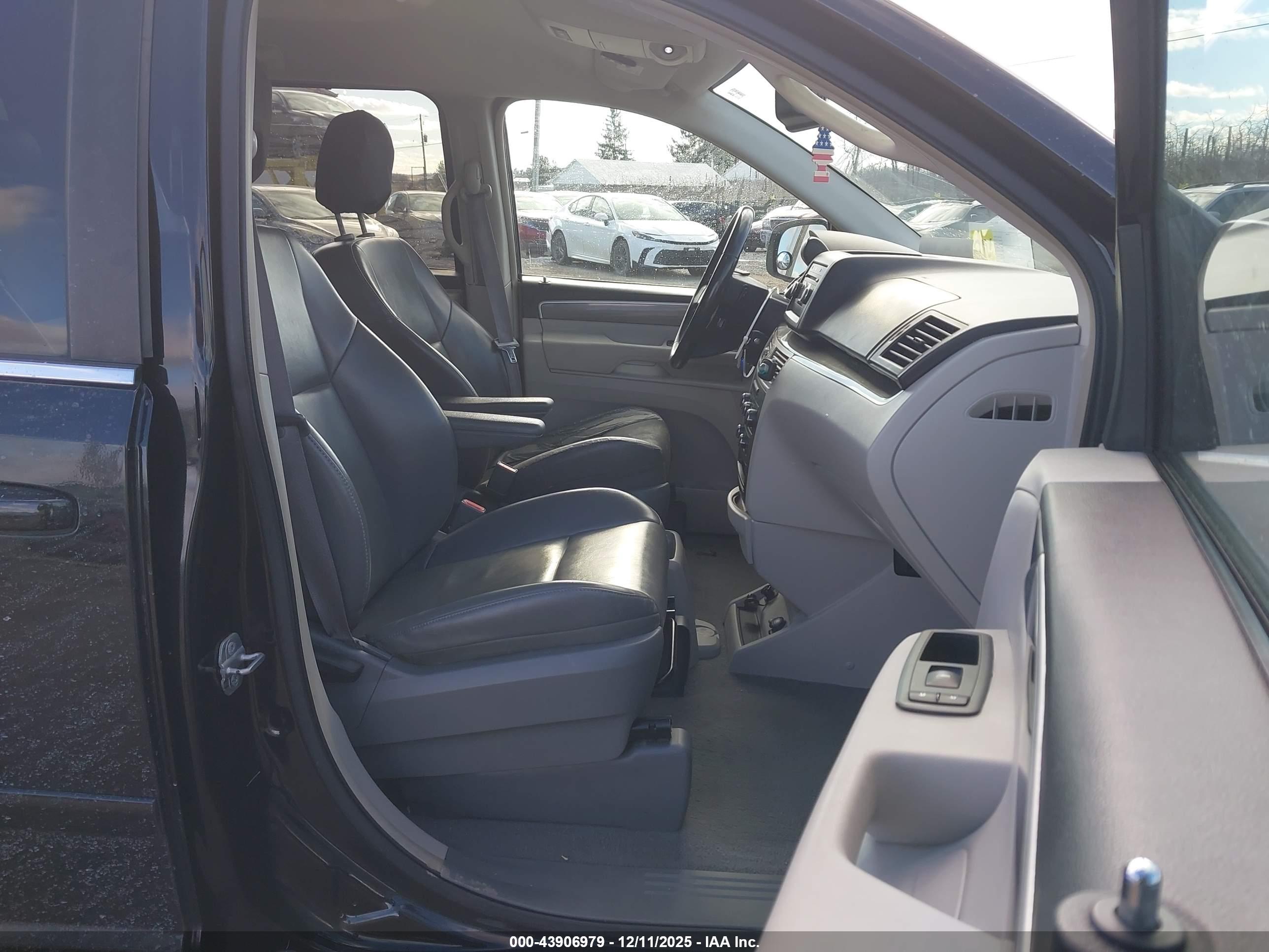 VOLKSWAGEN ROUTAN image 5