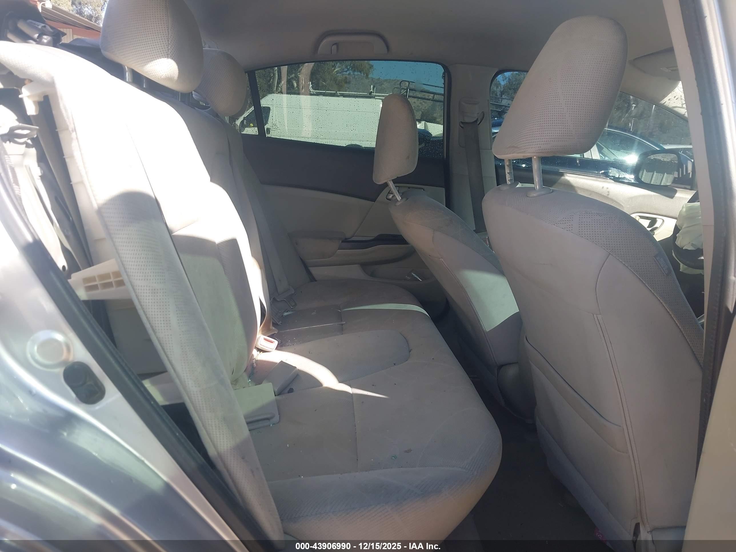 HONDA CIVIC image 8