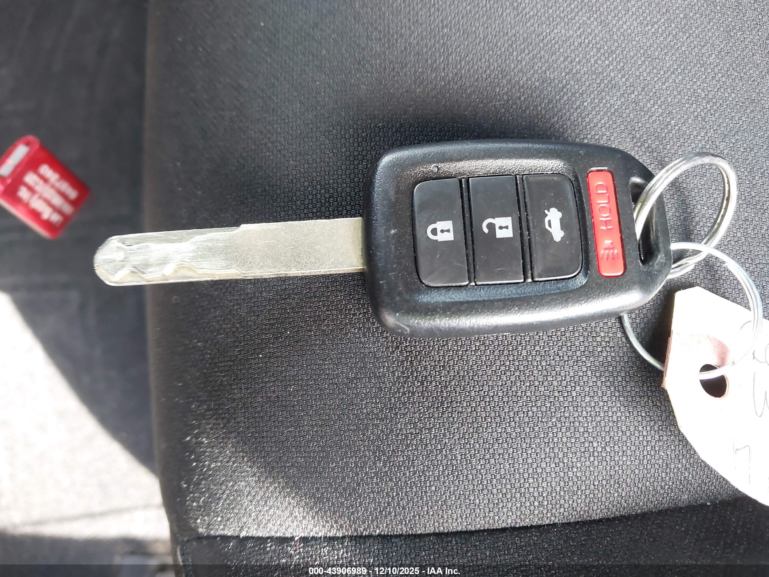 HONDA CIVIC image 11