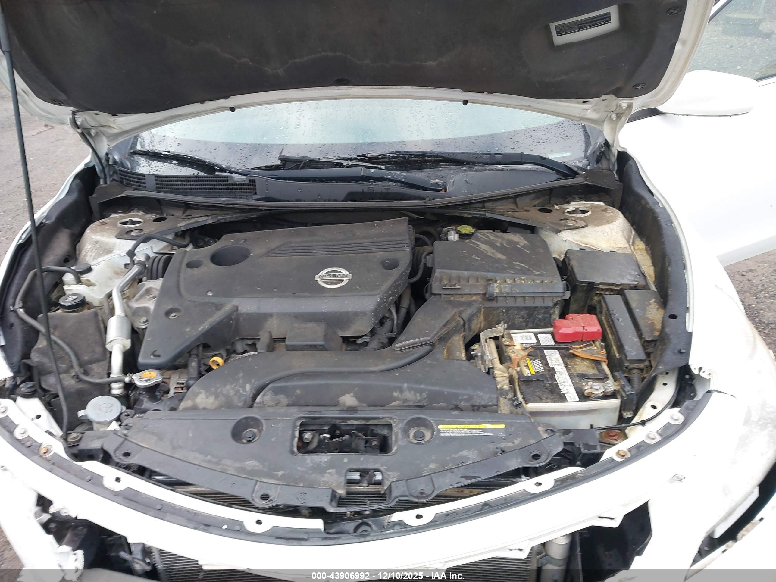 NISSAN ALTIMA image 10