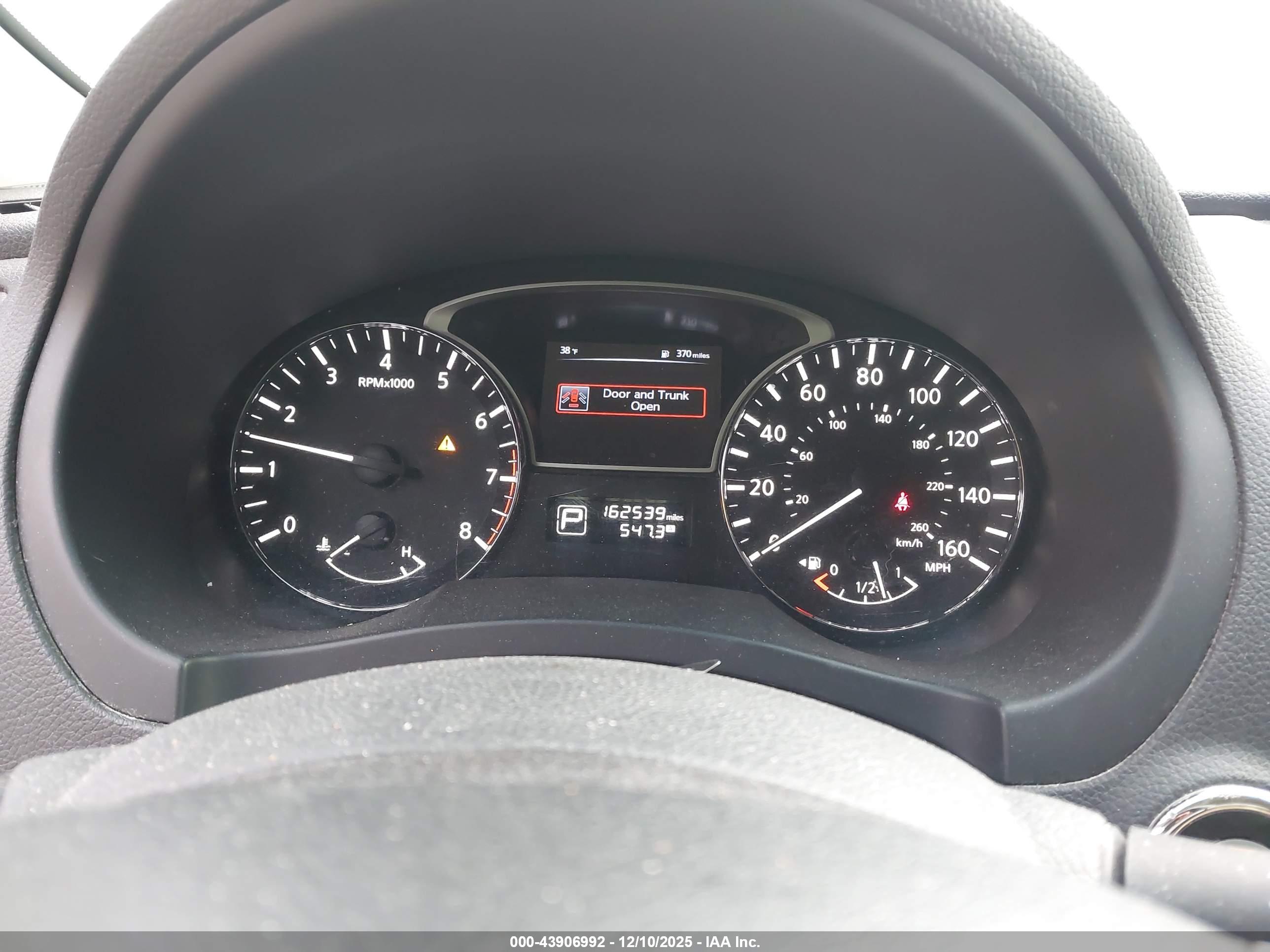 NISSAN ALTIMA image 7