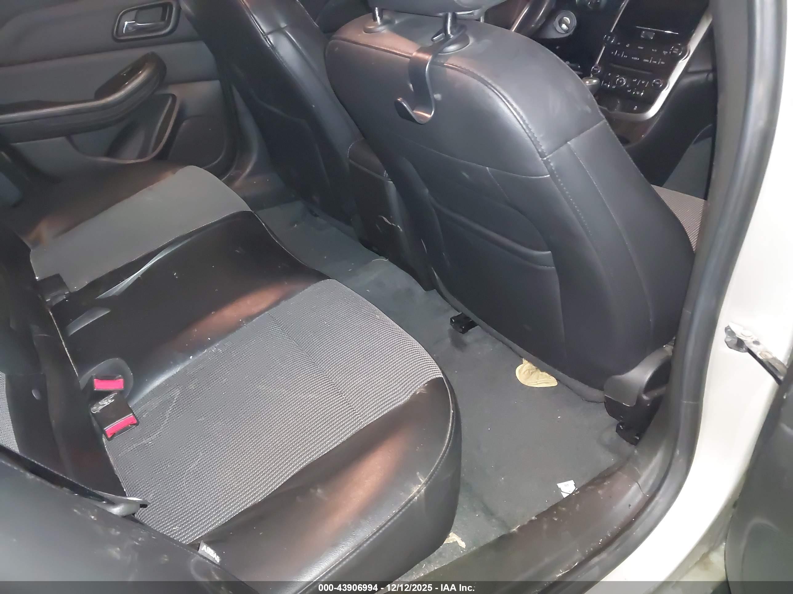 CHEVROLET MALIBU image 8