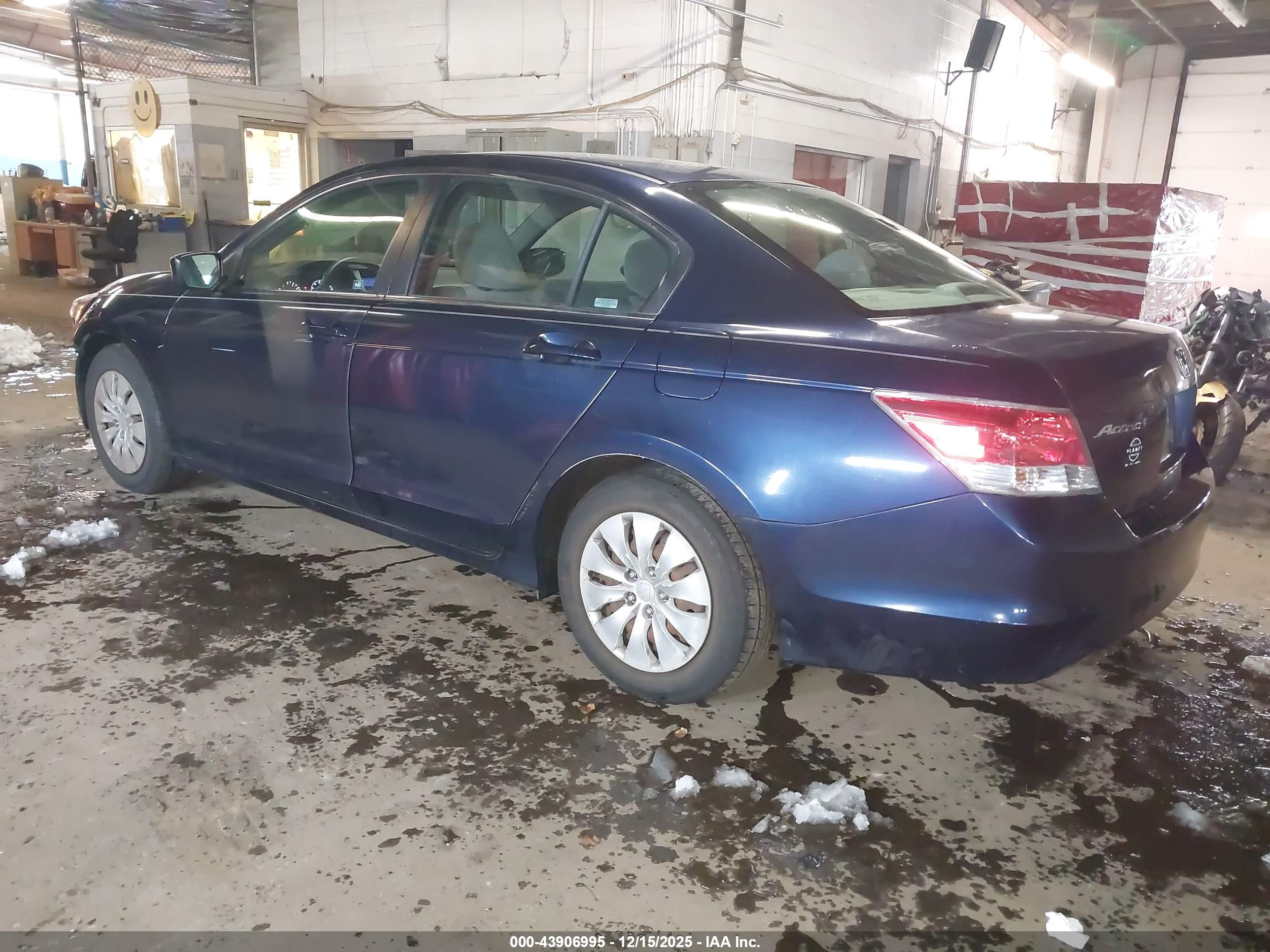 HONDA ACCORD image 3